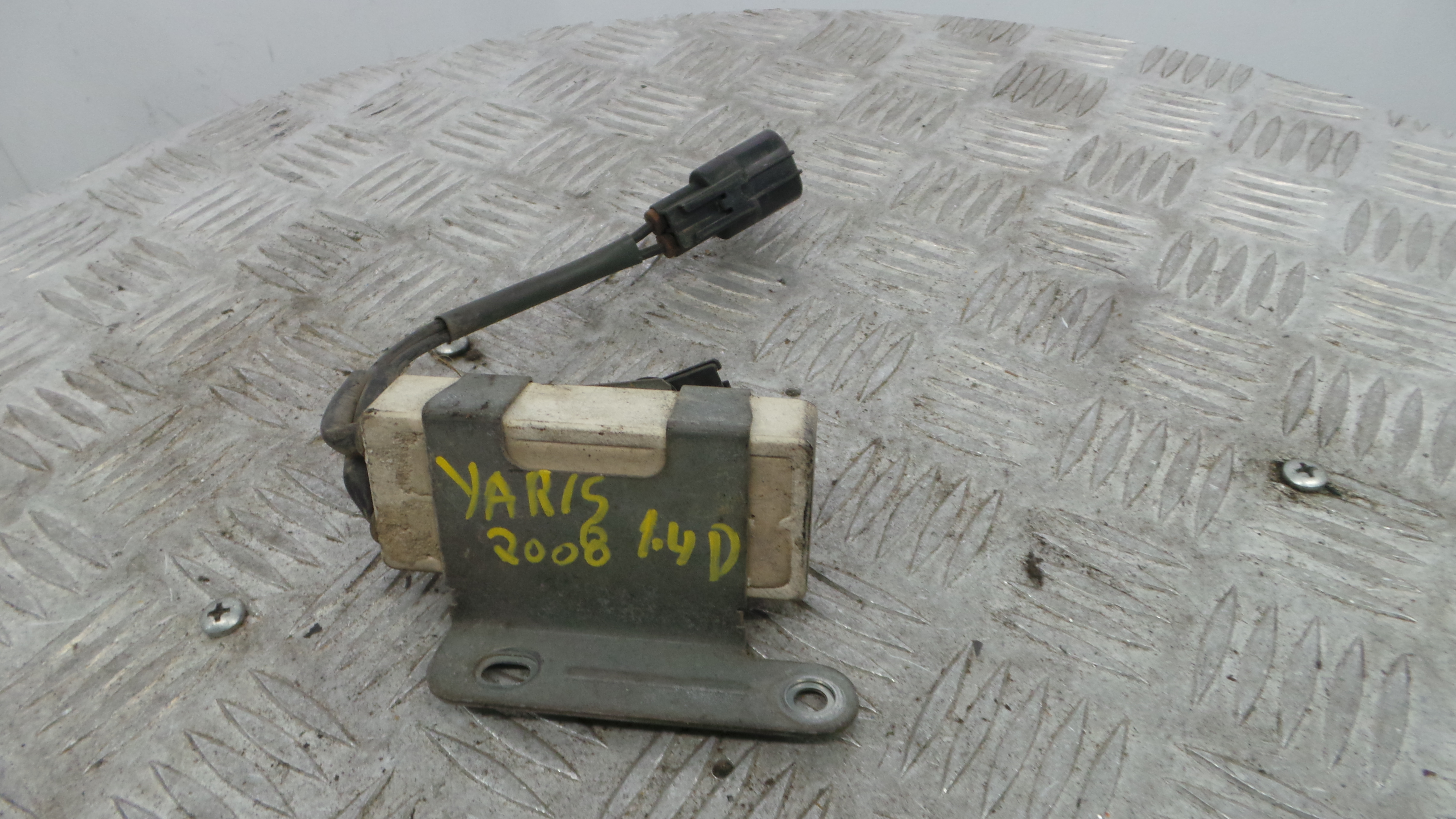 Resistência Ventilador De Radiador 246810-6110B - TOYOTA YARIS (_P9_), YARIS/VITZ (_P9_)-38062299