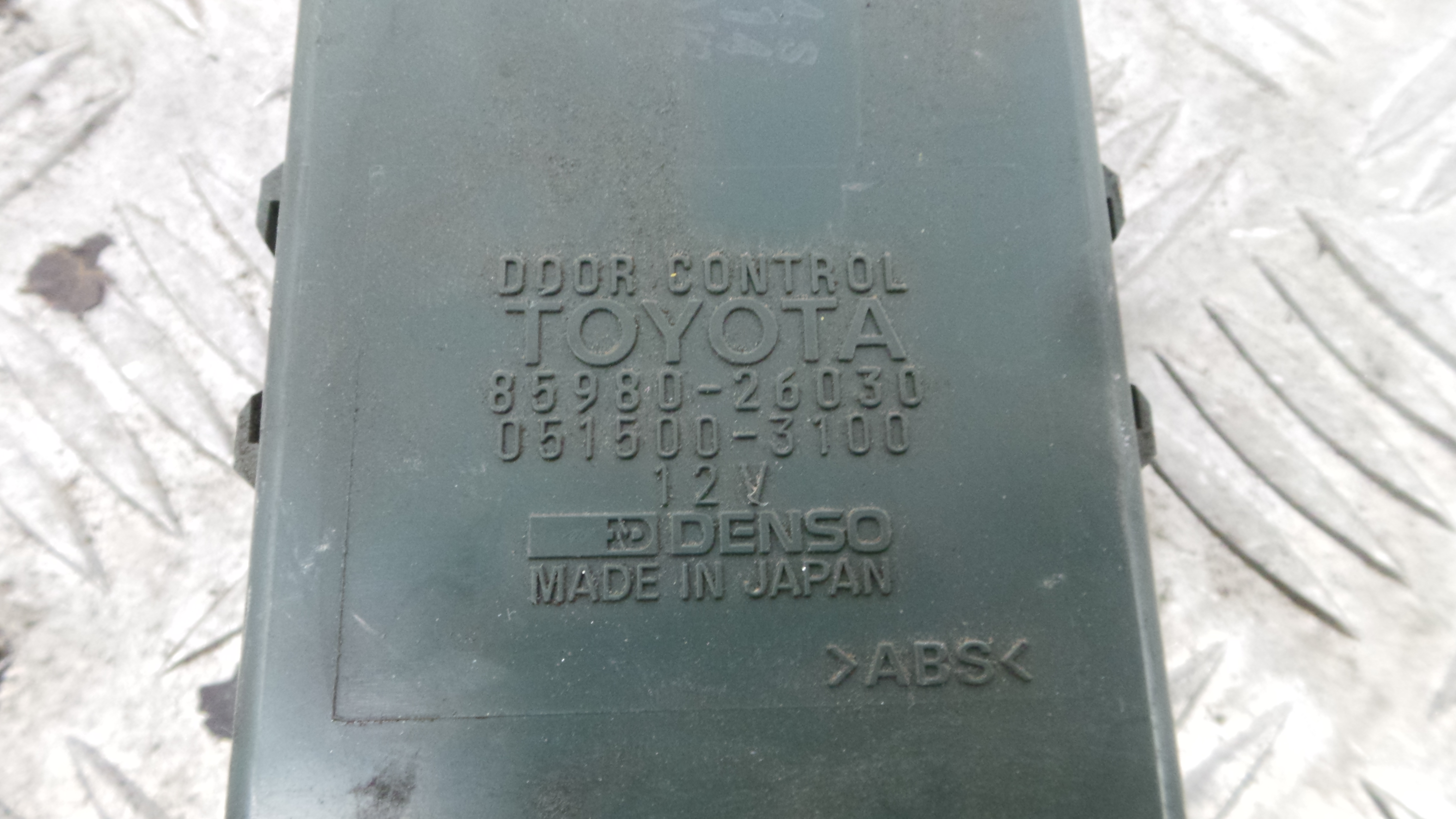 Modulo Electrónico 85980-26030 - TOYOTA HIACE IV Caixa (__H1_, __H2_)-38062451