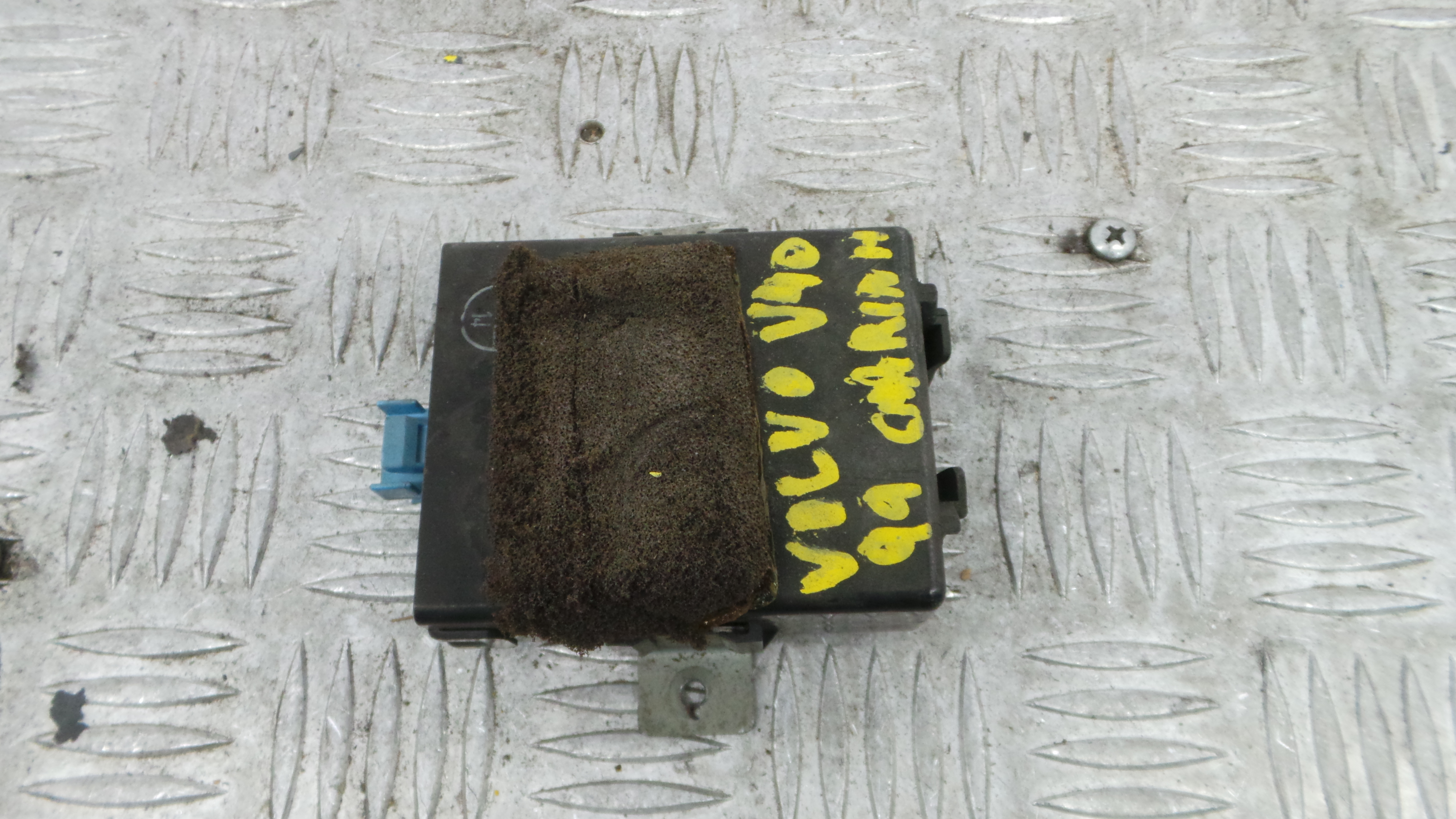 Centralina do Fecho Central 30857627 - VOLVO V40 Combi (645)-38062478