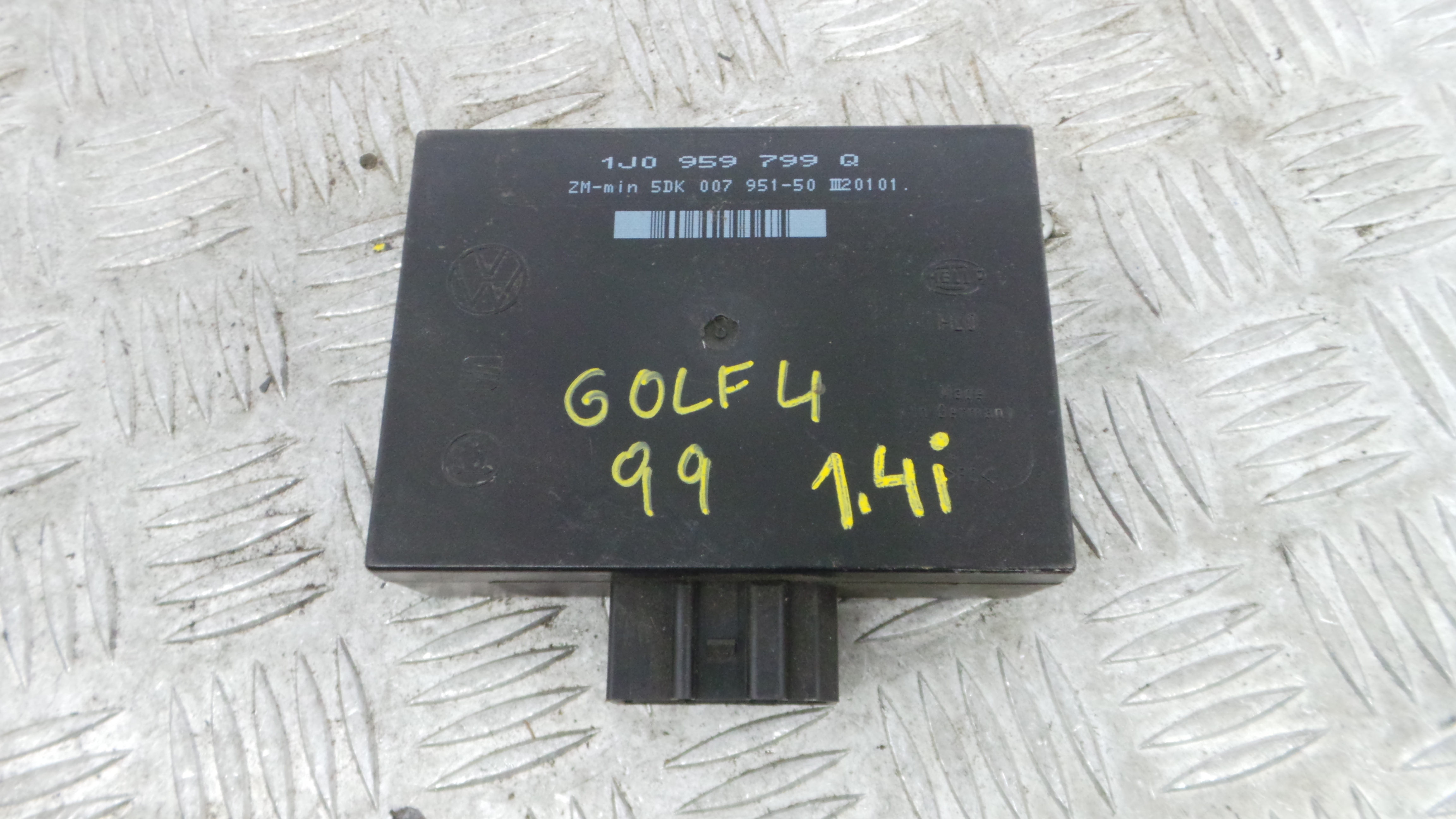 Centralina do Fecho Central 1J0959799Q - VW GOLF IV (1J1), GOLF Mk IV (1J1)-38062487 Centralina do Fecho Central 1J0959799Q - VW GOLF IV (1J1), GOLF Mk IV (1J1)-38062487