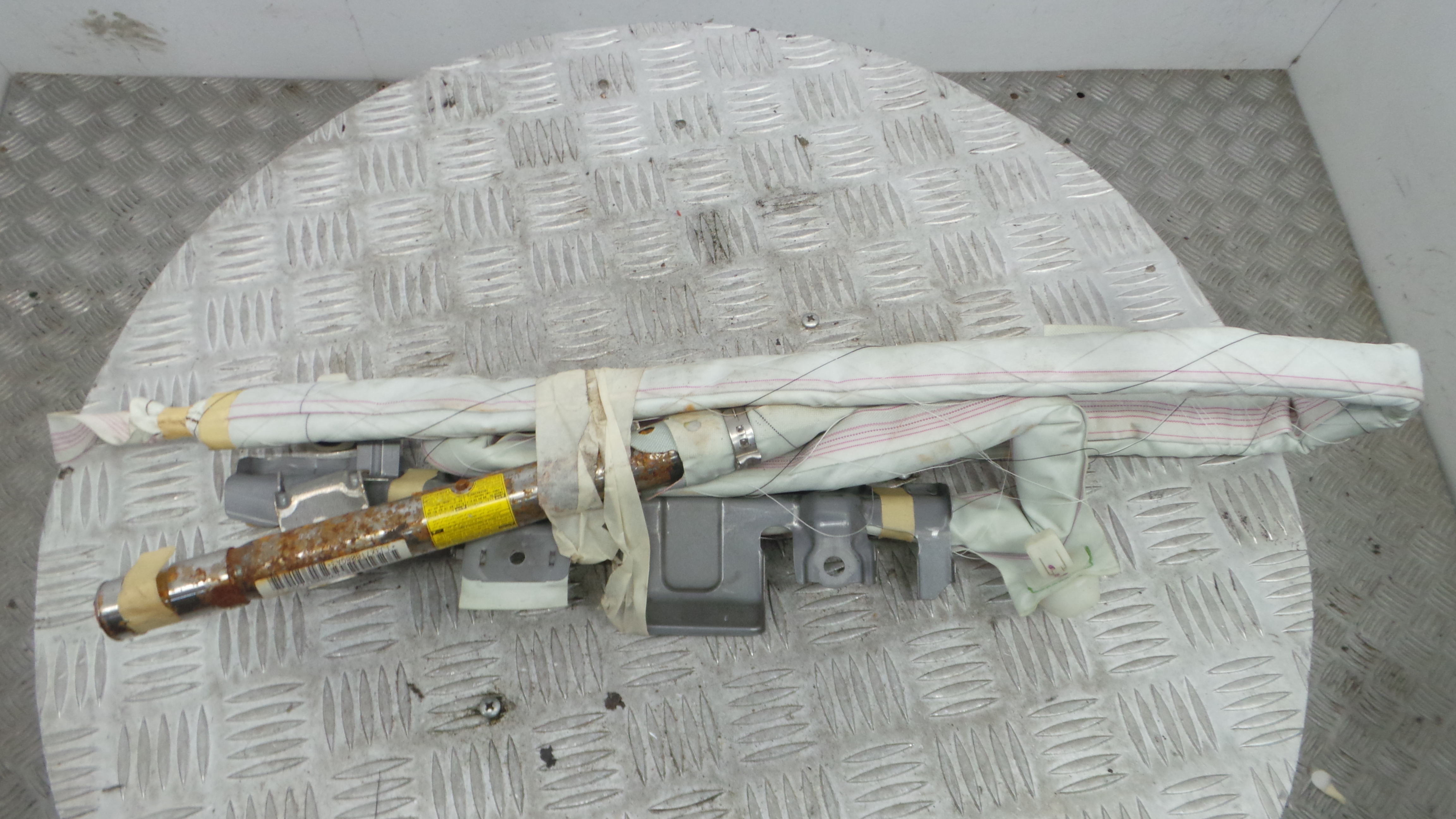 Airbags de Cortina Esq 1J3X71808QA3 - TOYOTA AURIS (_E15_), COROLLA (_E15_)-38062504