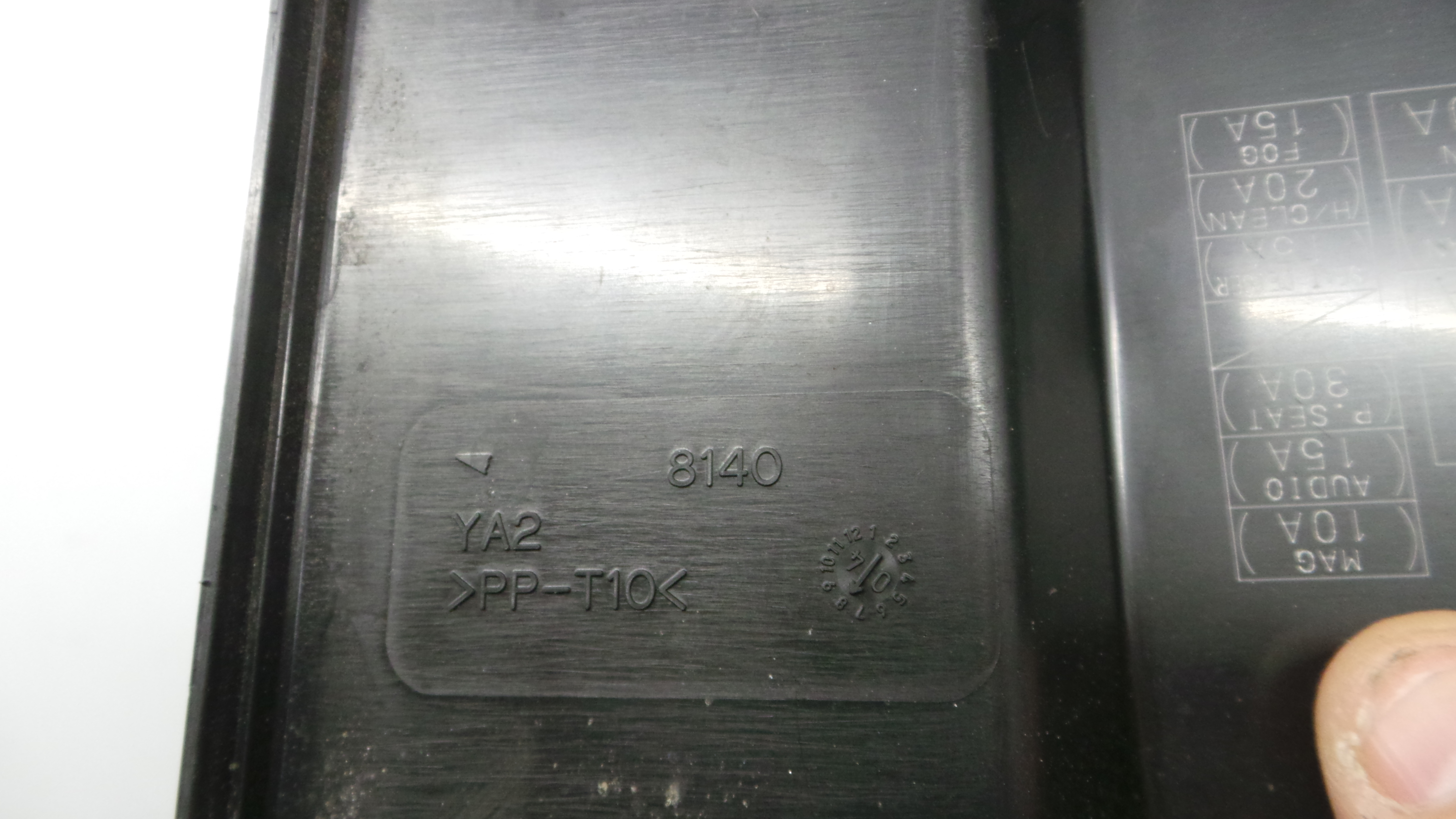 Caixa de Fusiveis 8140YA2 - MAZDA 6 Station Wagon (GY)-38063818