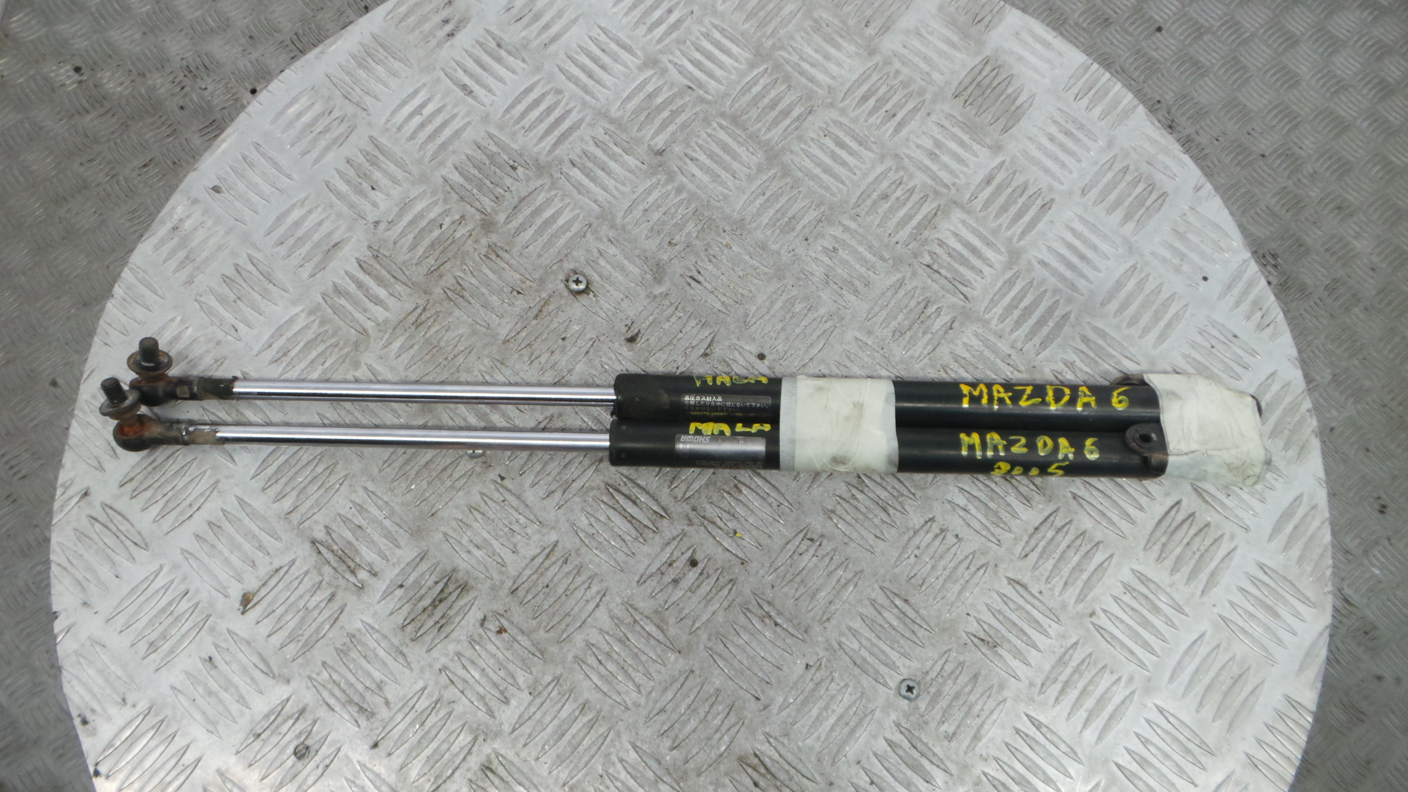 Amortecedor da Mala  - MAZDA 6 Station Wagon (GY)-38063827