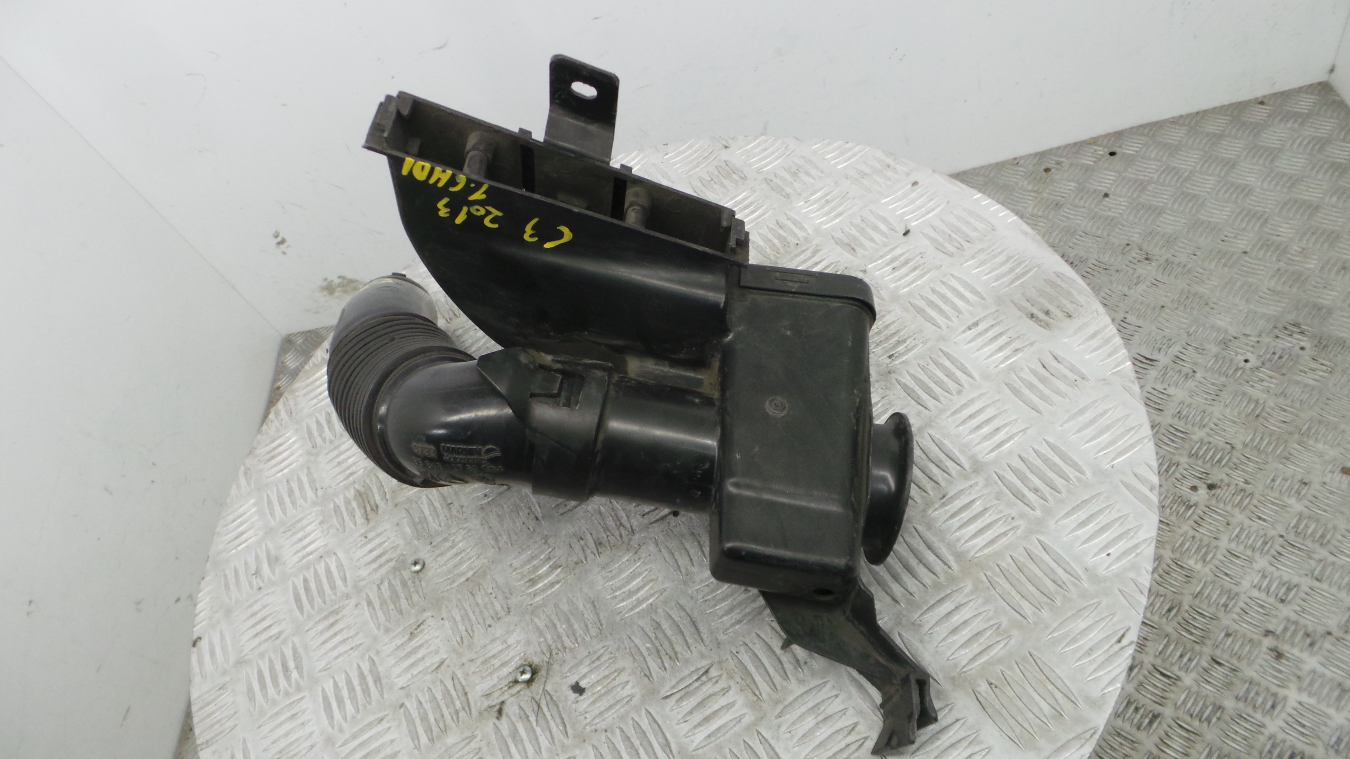 Tubo Caixa Filtro Ar 9682647680 - CITROËN C3 II (SC_)-38063854 Tubo Caixa Filtro Ar 9682647680 - CITROËN C3 II (SC_)-38063854