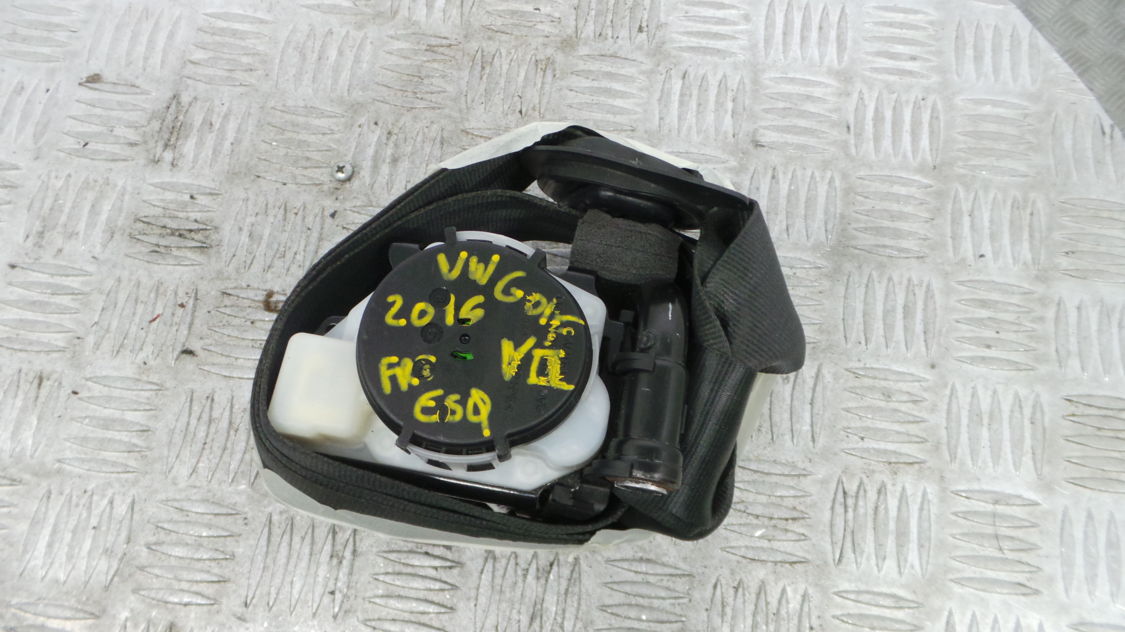 Cinto Frente Esq   - VW GOLF VII (5G1, BQ1, BE1, BE2)-38064734