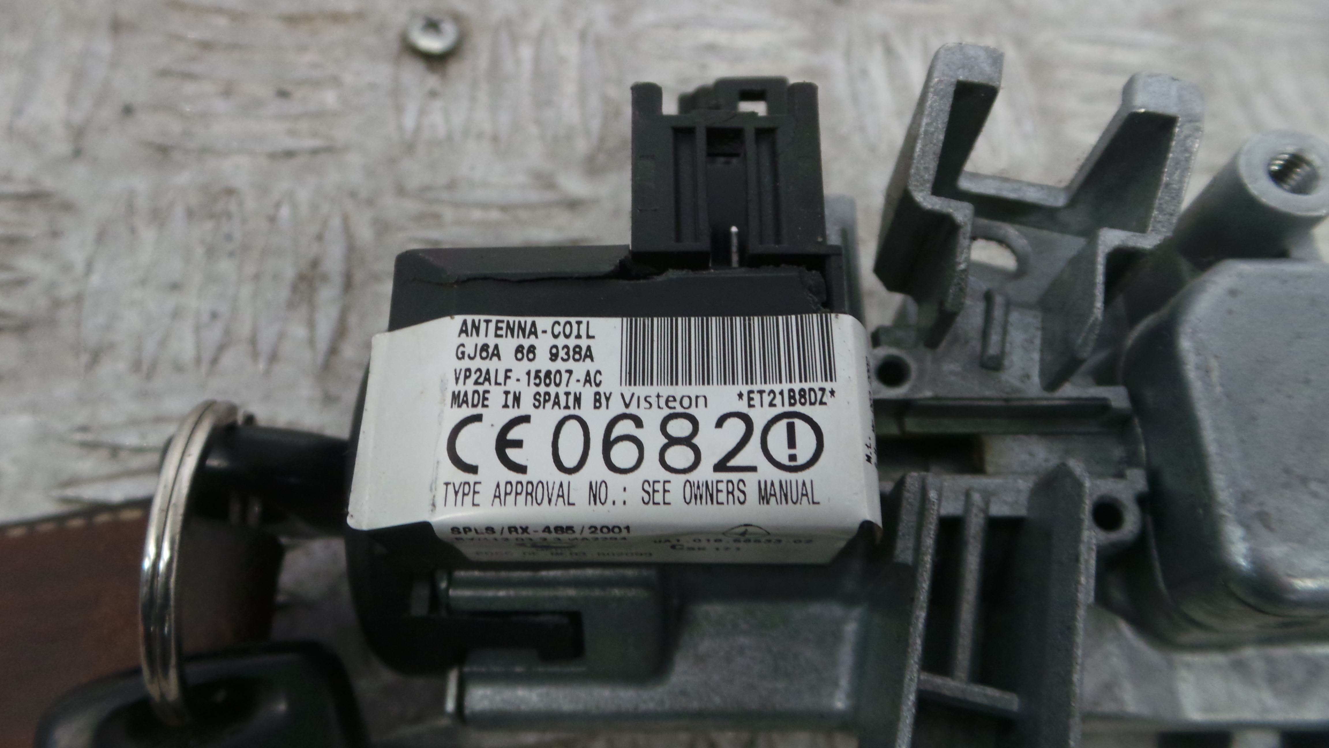 Canhão de ignição GJ6A-66-938A - MAZDA 6 Station Wagon (GY)-38064742