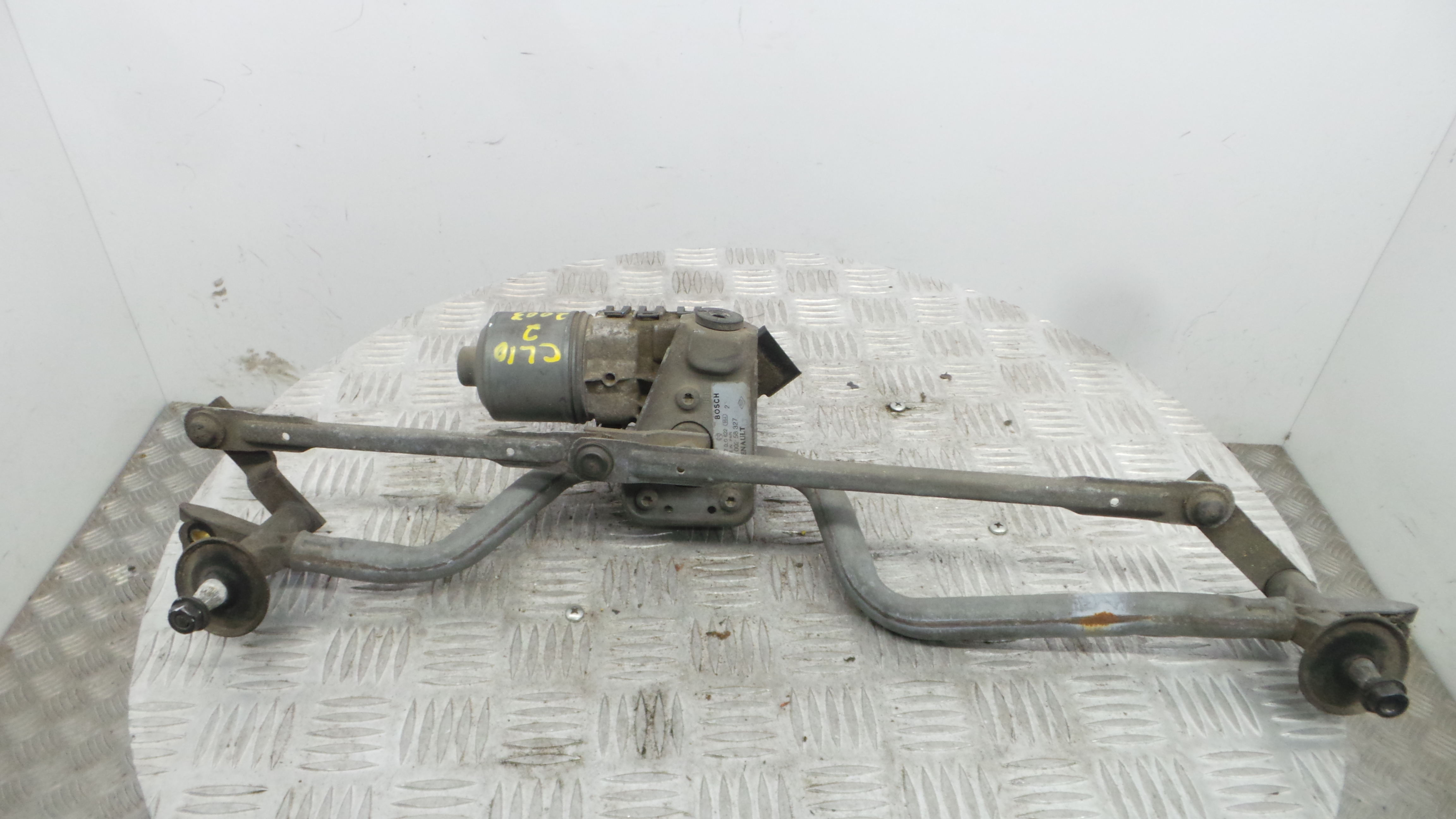 Motor Limpa Vidros Frente  8200258327 - RENAULT CLIO II (BB_, CB_), CLIO Mk II (BB_, CB_)-38064757