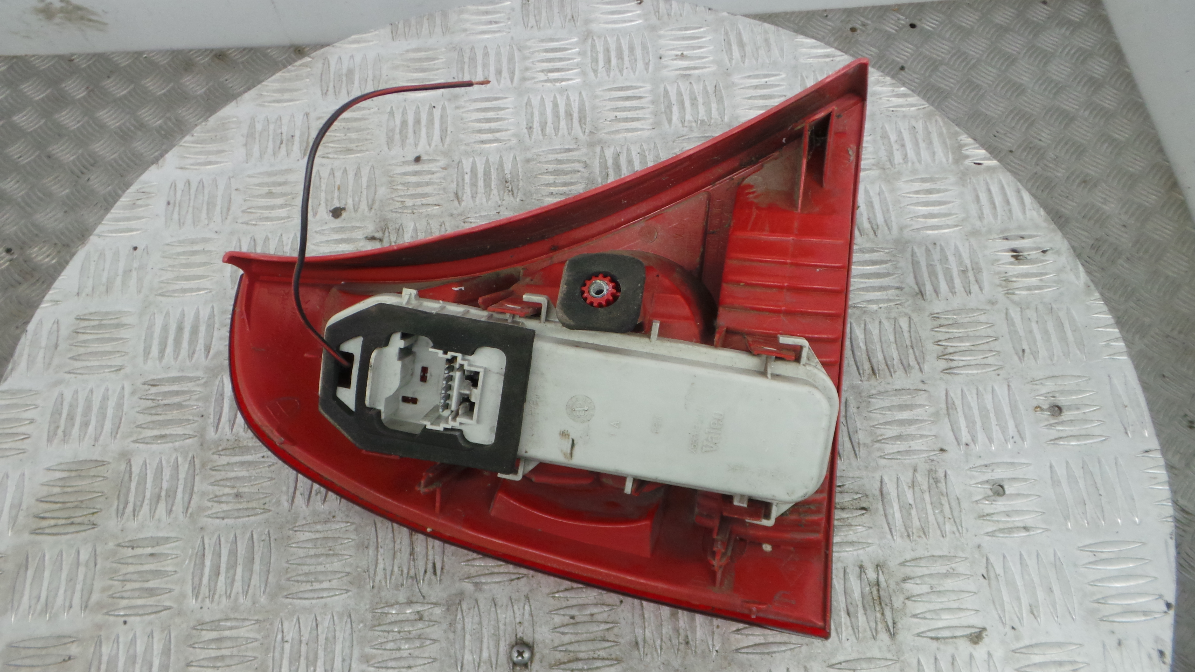 Farolim Stop Dto 8200071414 - RENAULT CLIO II (BB_, CB_), CLIO Mk II (BB_, CB_)-38065345