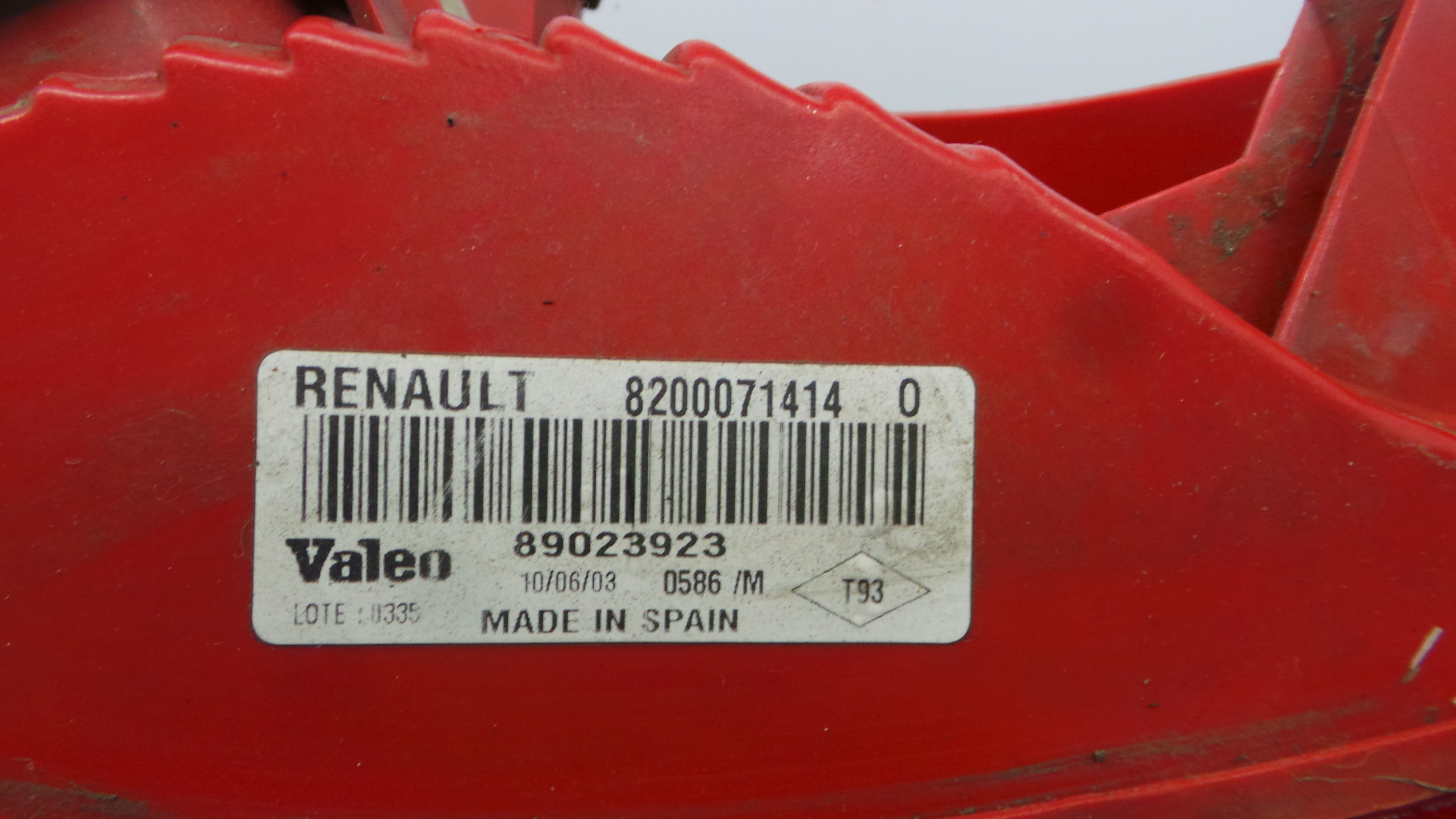 Farolim Stop Dto 8200071414 - RENAULT CLIO II (BB_, CB_), CLIO Mk II (BB_, CB_)-38065345