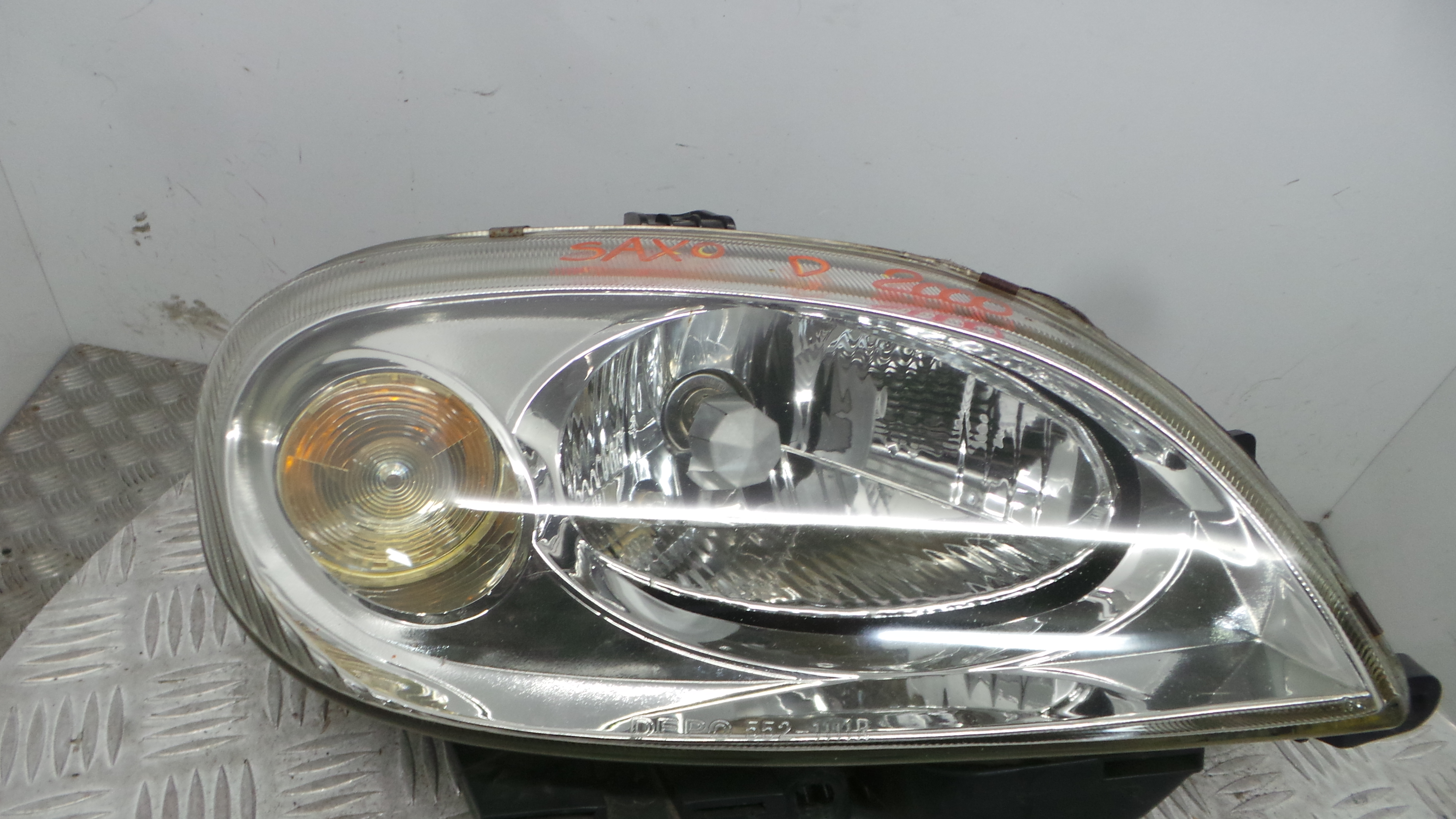 Ótica Dto 552-1111R - CITROËN SAXO (S0, S1)-38068316 Ótica Dto 552-1111R - CITROËN SAXO (S0, S1)-38068316