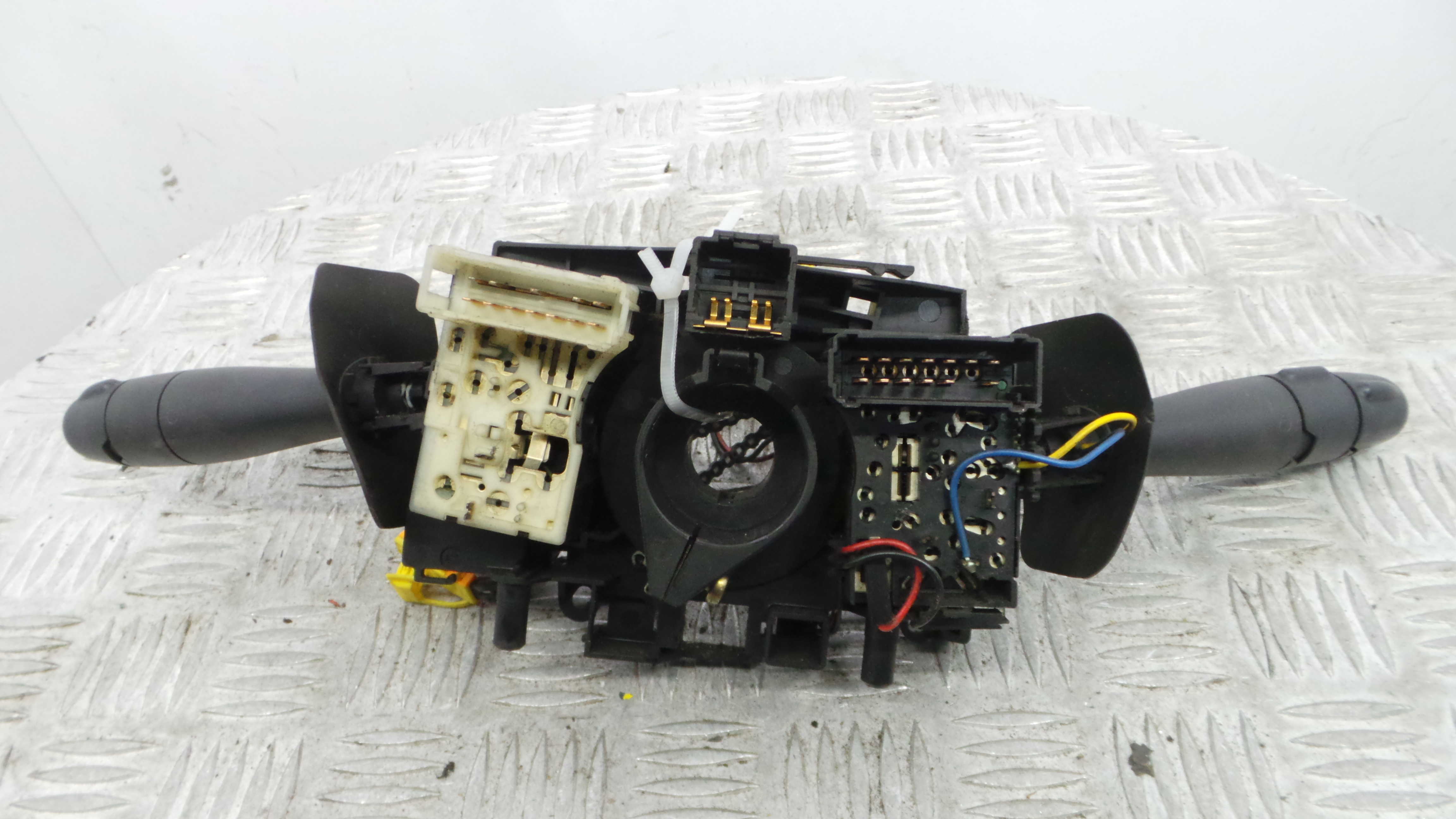 Fita de Airbags 8200058670 - RENAULT CLIO II (BB_, CB_), CLIO Mk II (BB_, CB_)-38072192