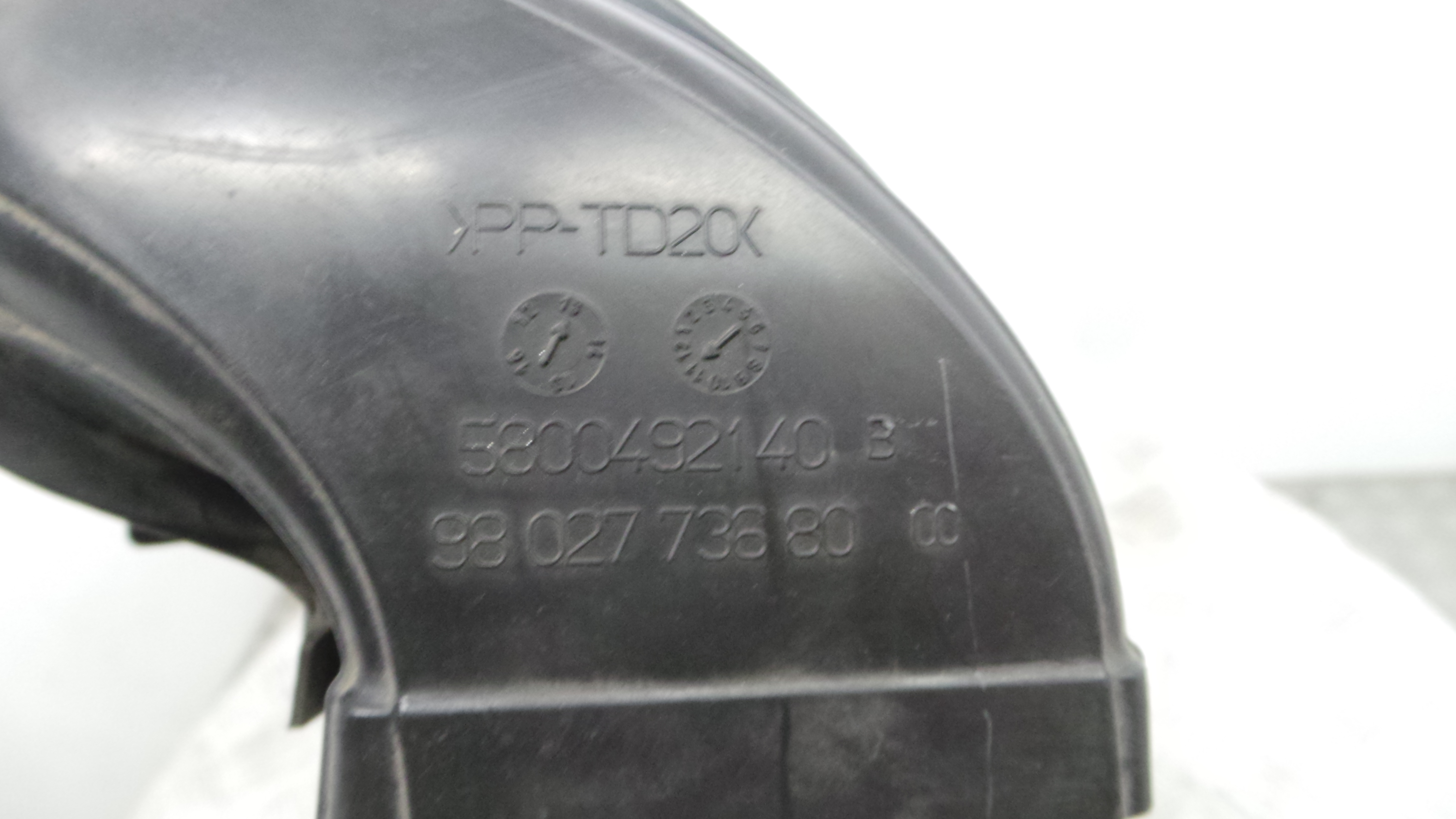 Tubo Caixa Filtro Ar 9802773680 - CITROËN C3 II (SC_)-38075911