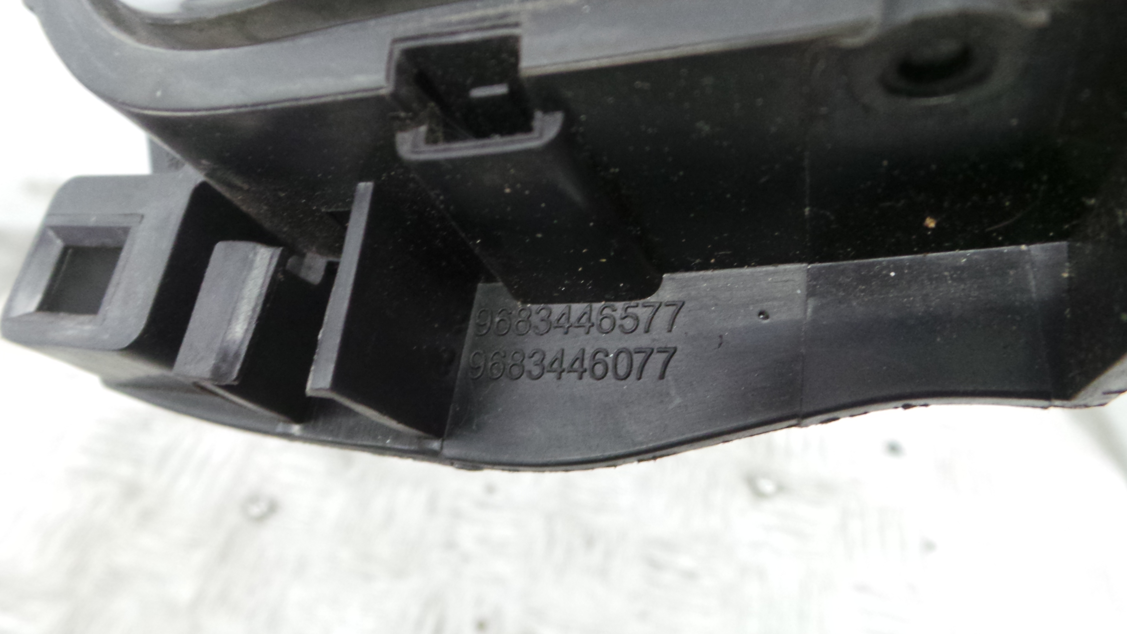 Puxador Interior Frente Direita 9683446577 - CITROËN C3 II (SC_)-38085313