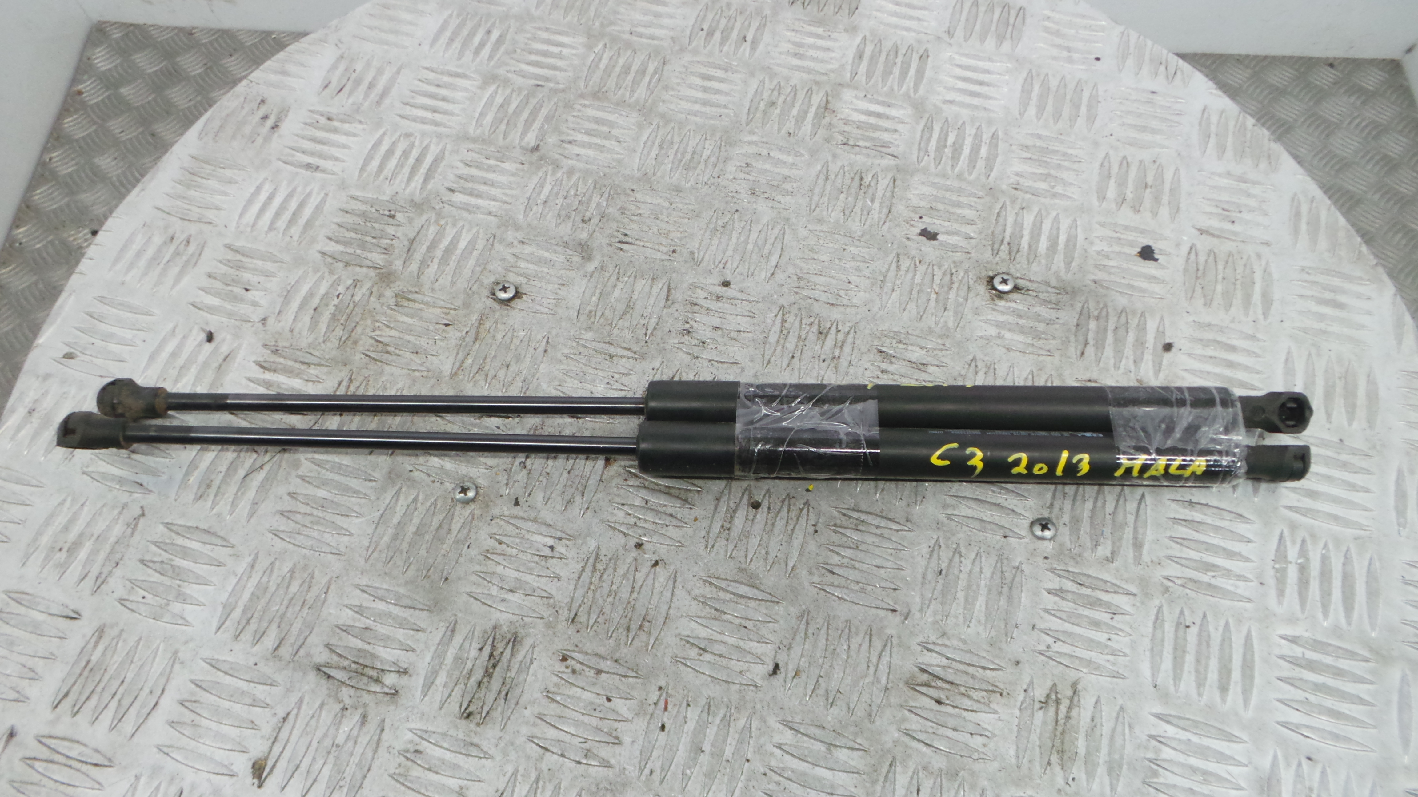 Amortecedor da Mala 9683733980 - CITROËN C3 II (SC_)-38098418 Amortecedor da Mala 9683733980 - CITROËN C3 II (SC_)-38098418