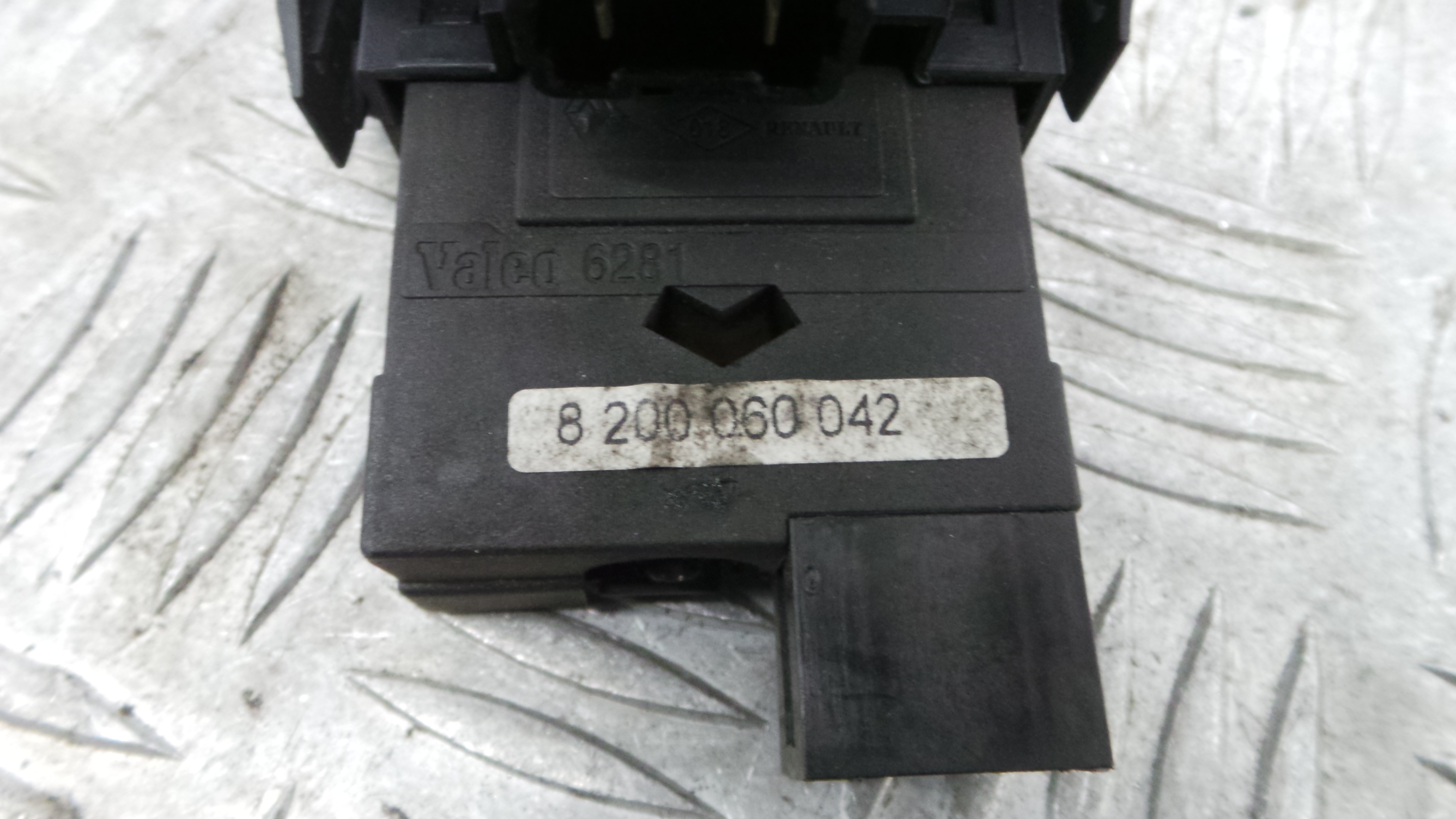 Comando de Regulação dos Faróis 8200069068 - RENAULT CLIO II (BB_, CB_), CLIO Mk II (BB_, CB_)-38132738