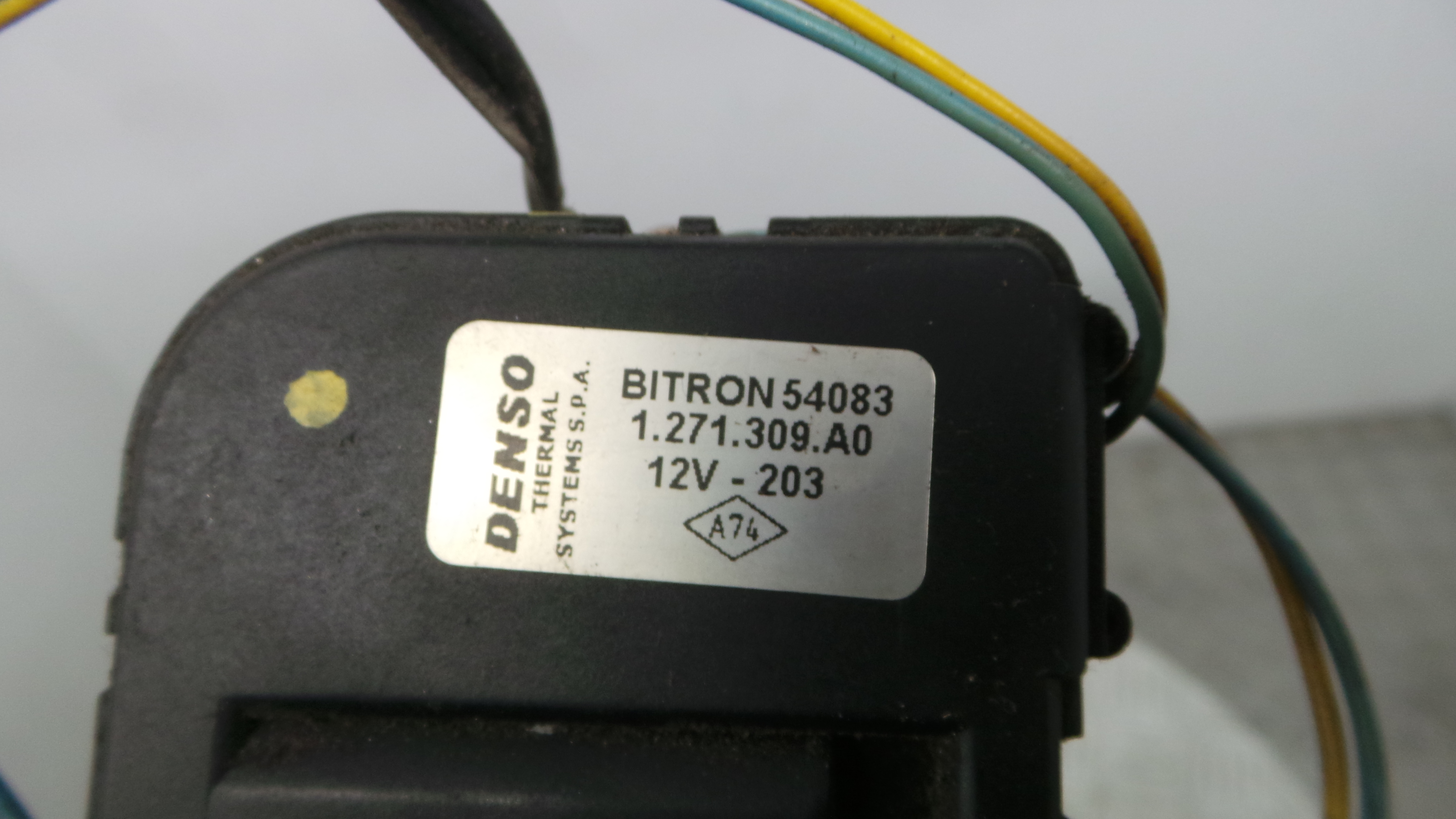 Atuador do Circuito de Ar  54083 - RENAULT CLIO II (BB_, CB_), CLIO Mk II (BB_, CB_)-38132915