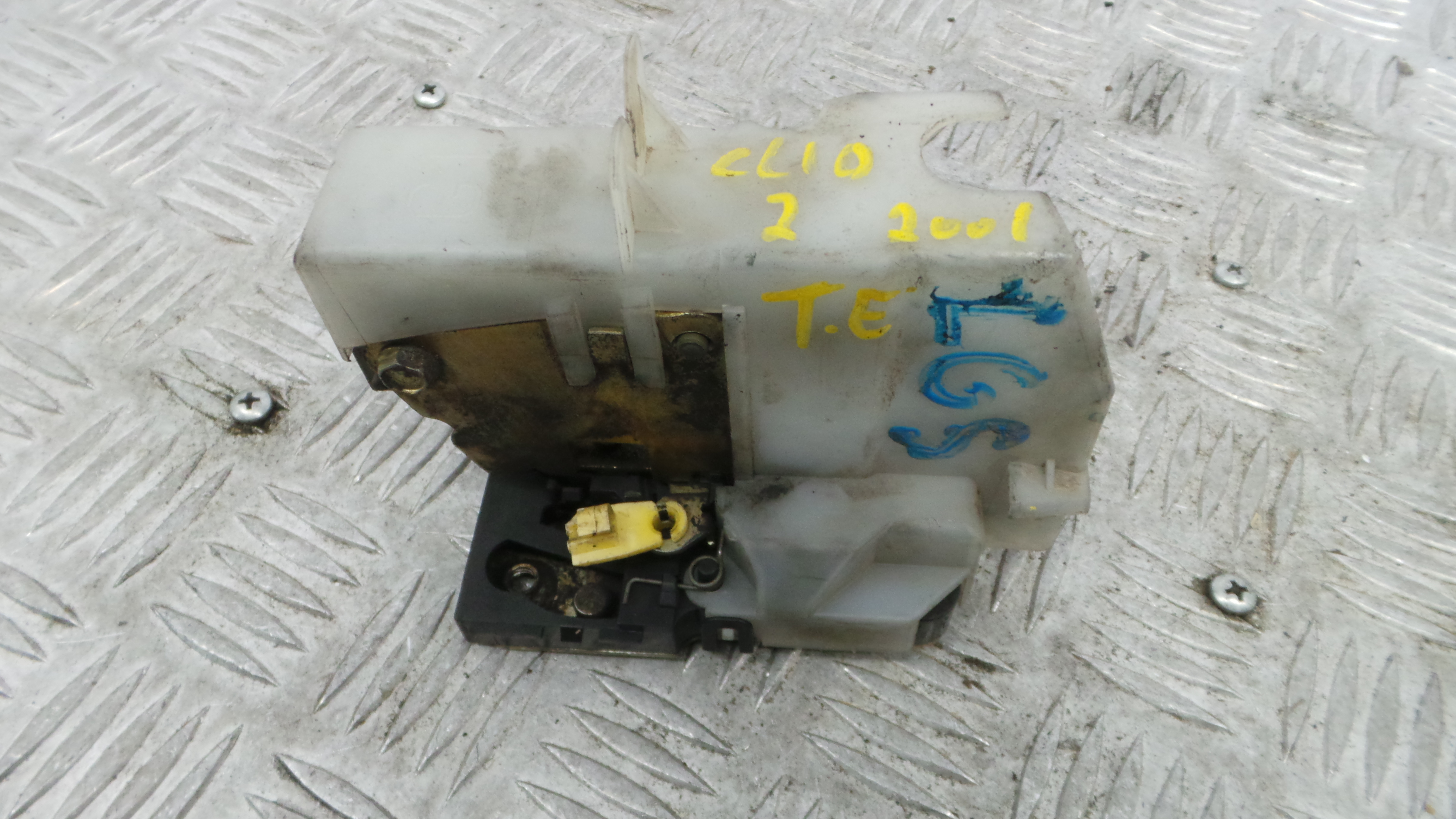 Fecho da Porta Trás Esq 7701469940 - RENAULT CLIO II (BB_, CB_), CLIO Mk II (BB_, CB_)-38268310