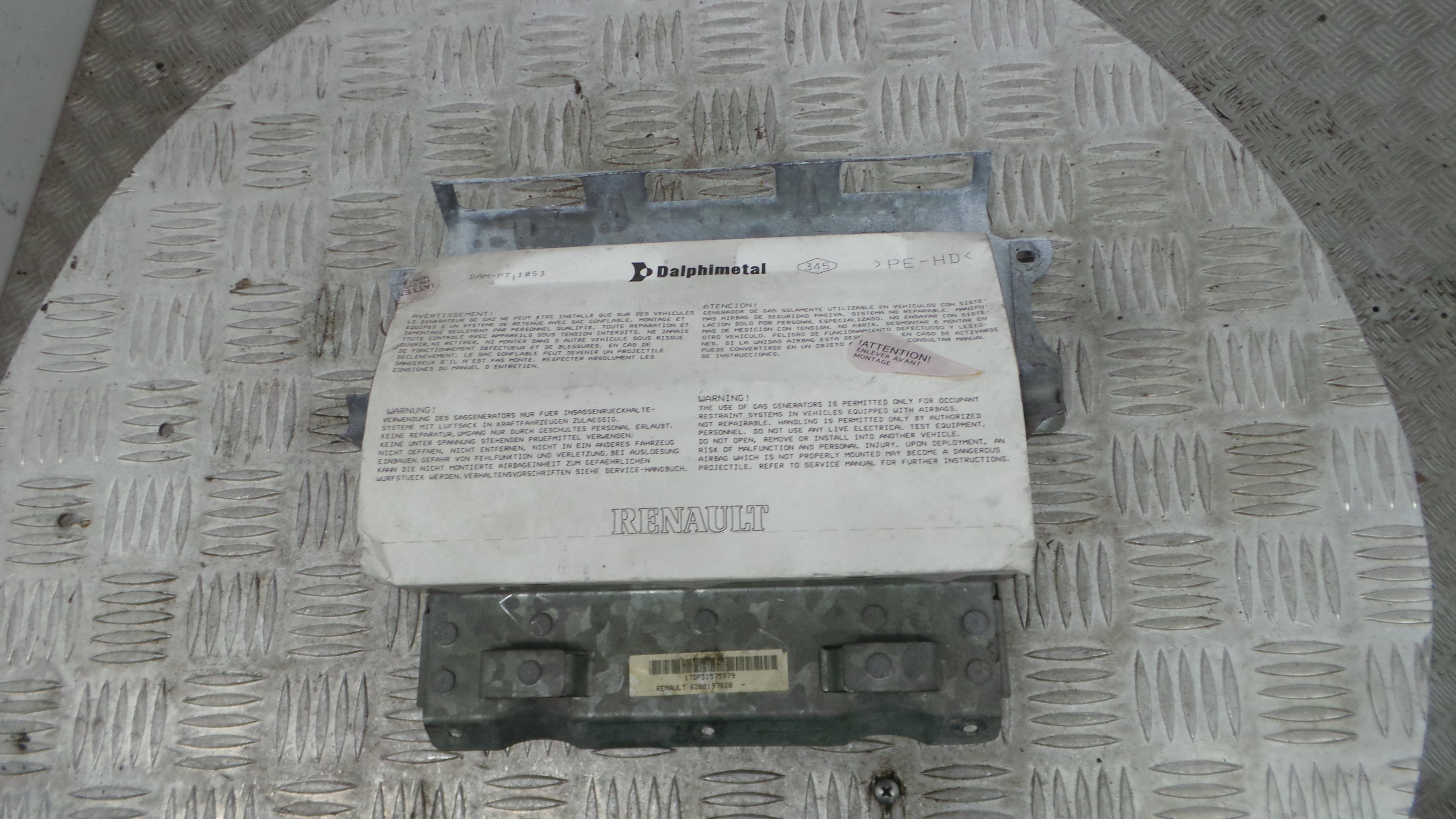 Airbag Passageiro 8200197820 - RENAULT CLIO II (BB_, CB_), CLIO Mk II (BB_, CB_)-38273695 Airbag Passageiro 8200197820 - RENAULT CLIO II (BB_, CB_), CLIO Mk II (BB_, CB_)-38273695