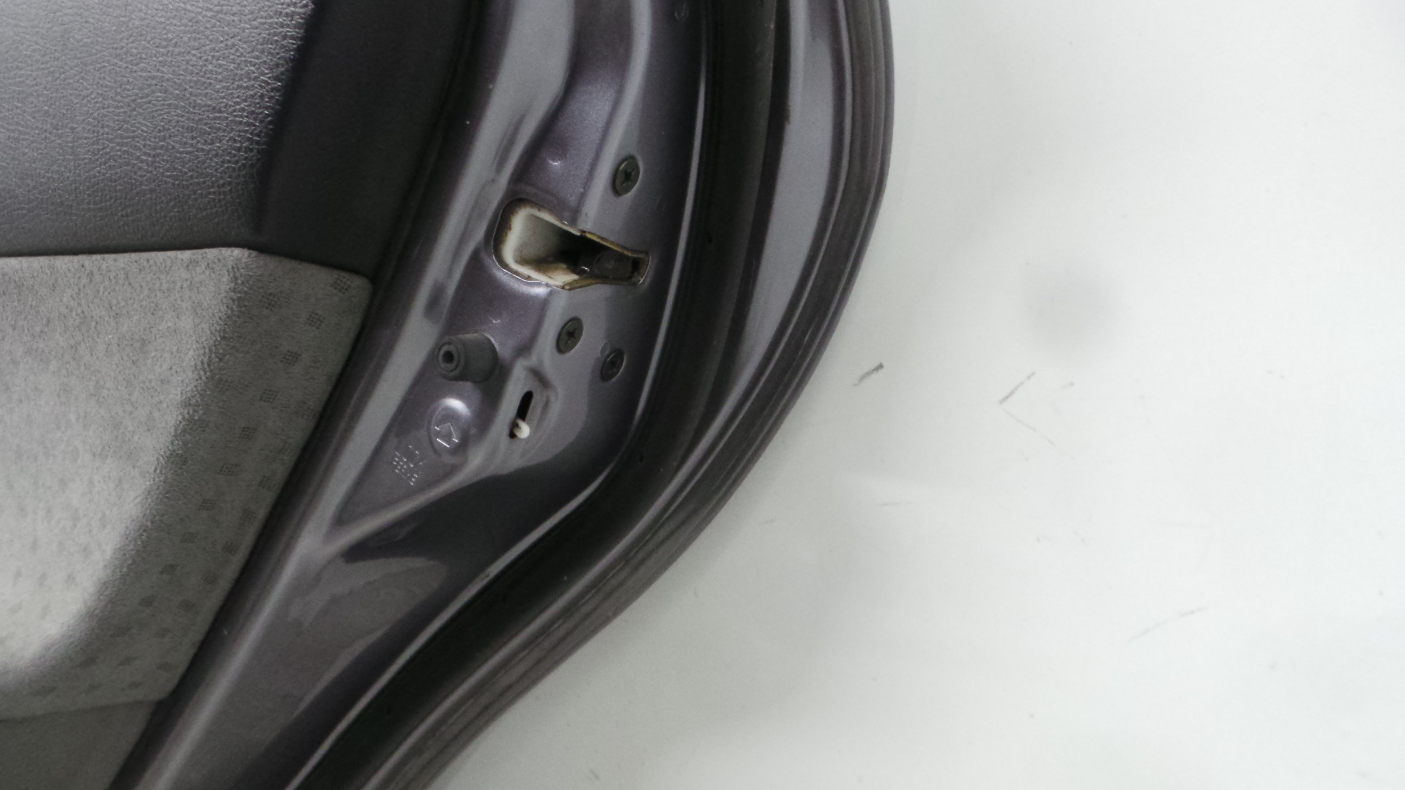 Fecho da Porta Trás Dto - MAZDA 6 Station Wagon (GY)-38294806 Fecho da Porta Trás Dto - MAZDA 6 Station Wagon (GY)-38294806