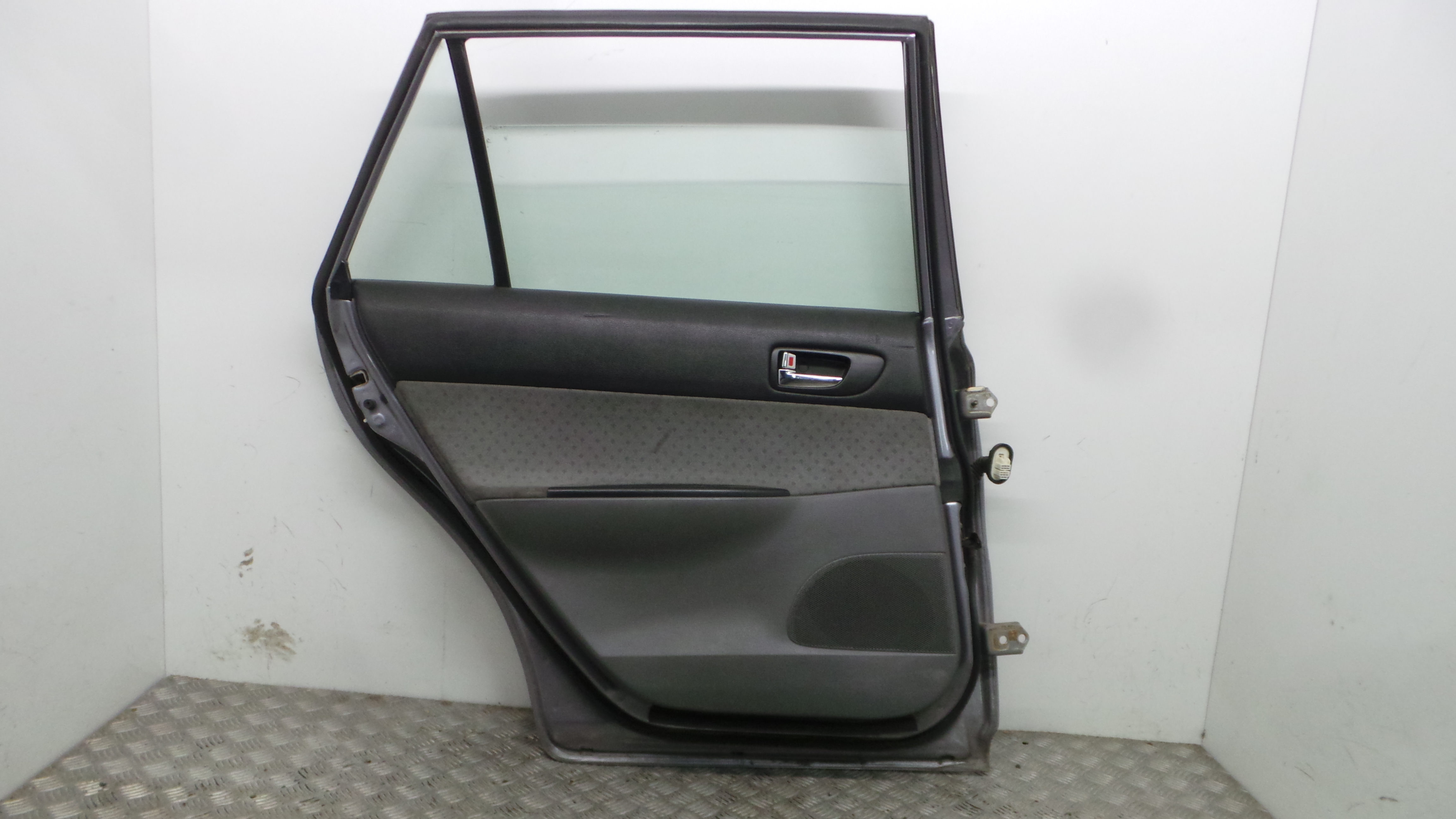 Porta Trás Esq G2YB7302XG - MAZDA 6 Station Wagon (GY)-38294822