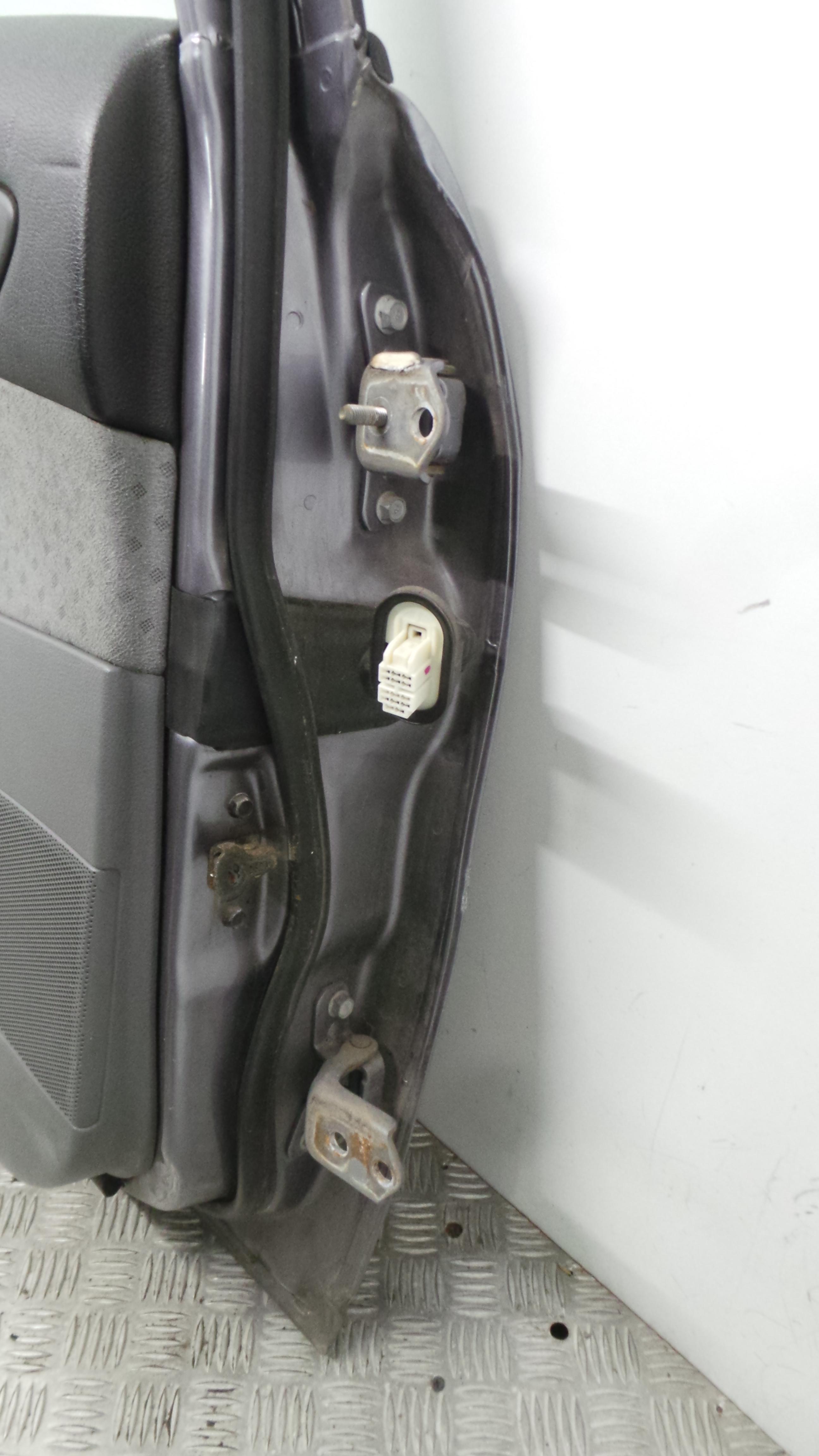 Porta Trás Esq G2YB7302XG - MAZDA 6 Station Wagon (GY)-38294822