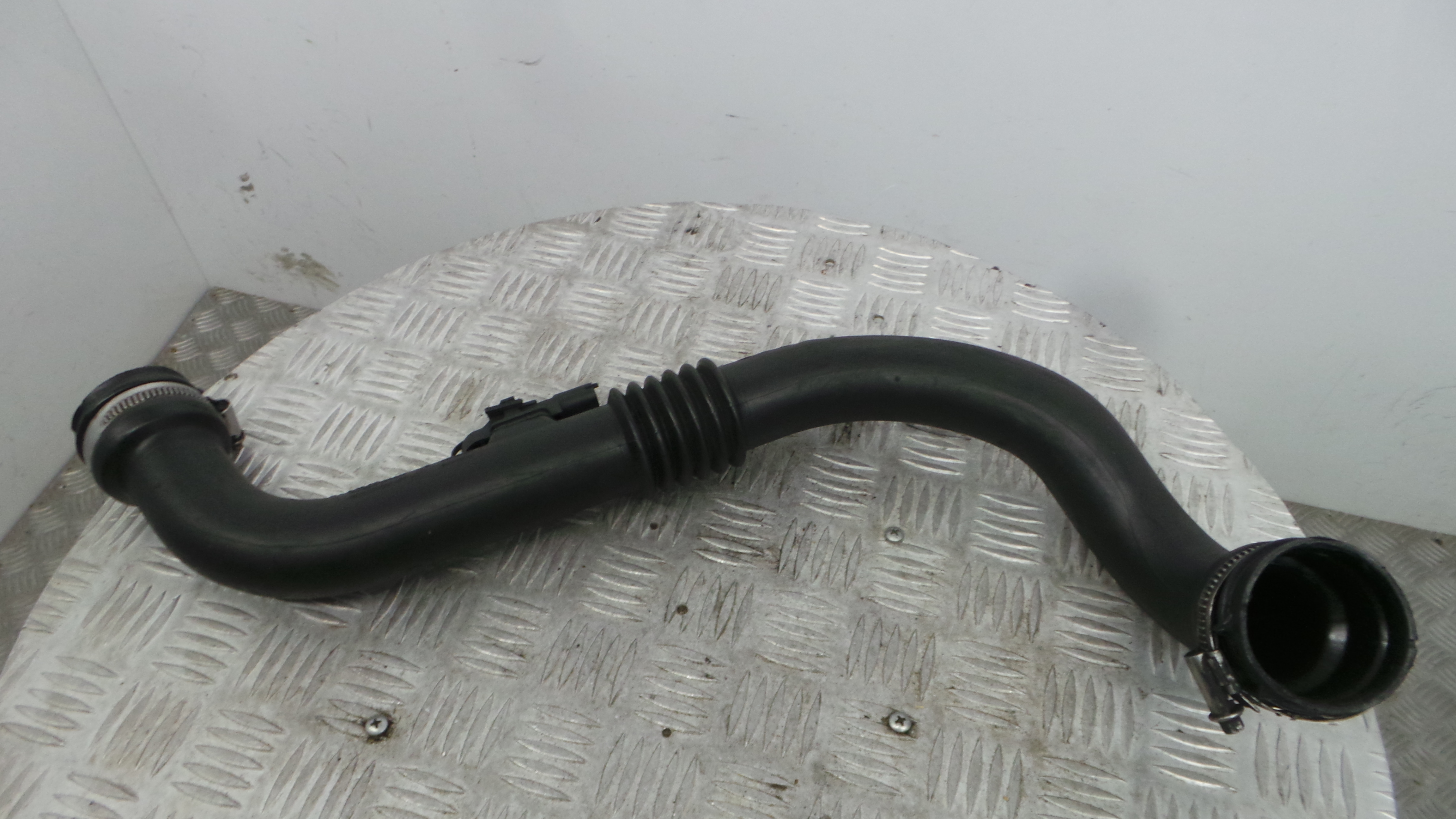 Tubo Intercooler 8200201617B - RENAULT MEGANE II (BM0/1_, CM0/1_)-38294891 Tubo Intercooler 8200201617B - RENAULT MEGANE II (BM0/1_, CM0/1_)-38294891