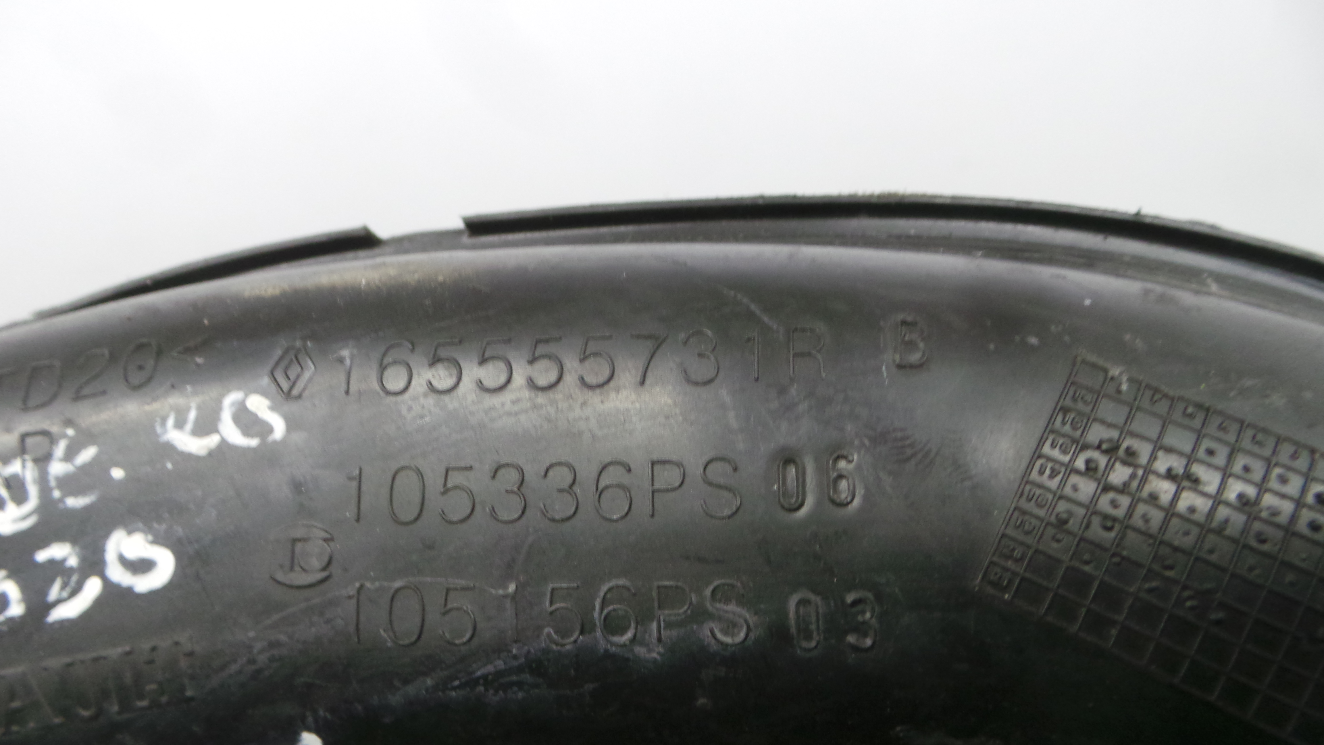 Tubo Caixa Filtro Ar 165555731R - DACIA SANDERO II-38294912