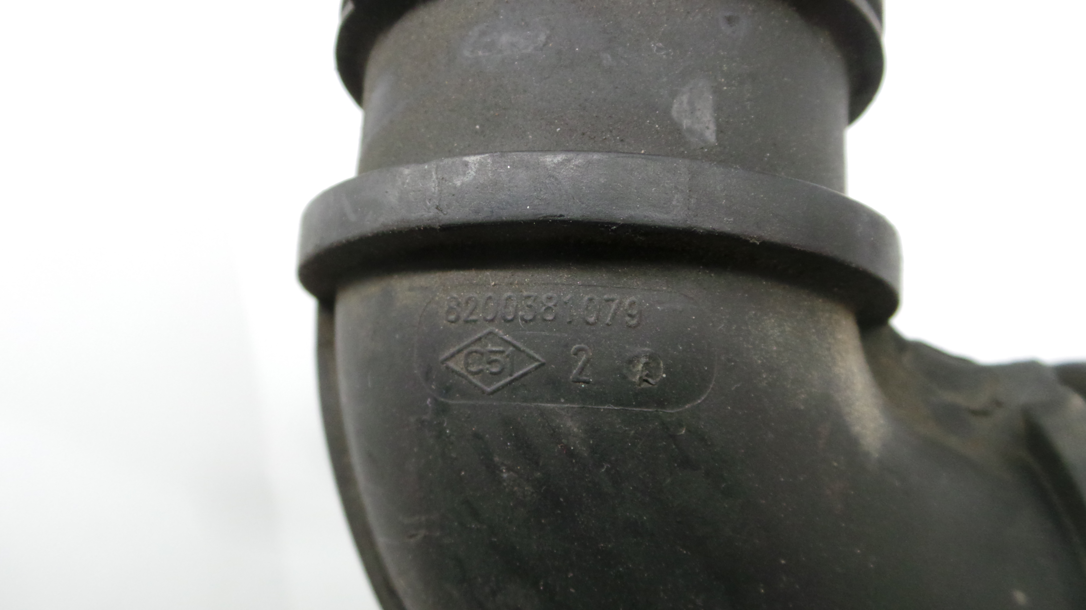 Tubo Caixa Filtro Ar 8200381079 - RENAULT CLIO III (BR0/1, CR0/1)-38294925