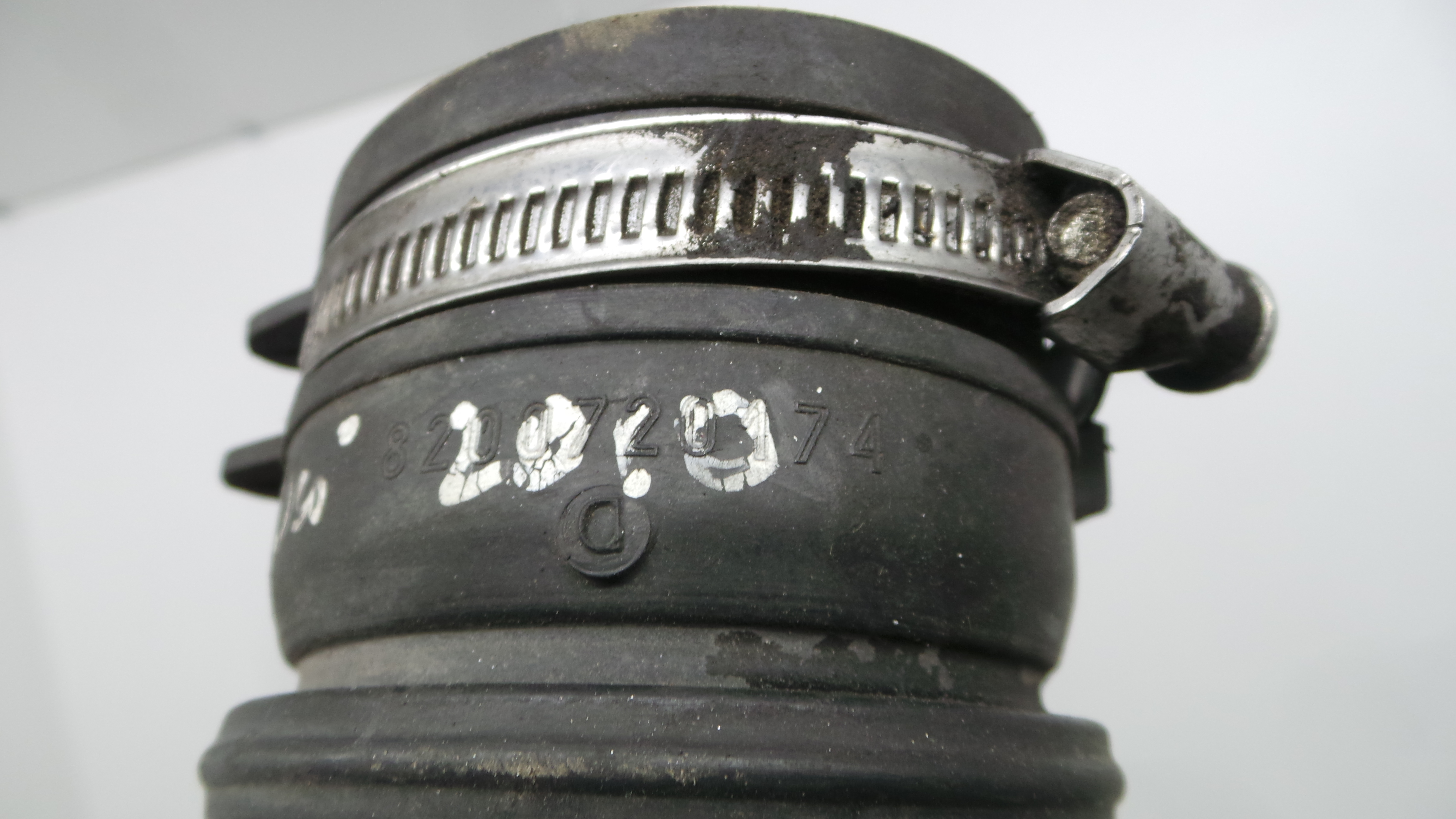 Tubo Caixa Filtro Ar 8200720174 - RENAULT MEGANE III Hatchback (BZ0/1_, B3_)-38294955