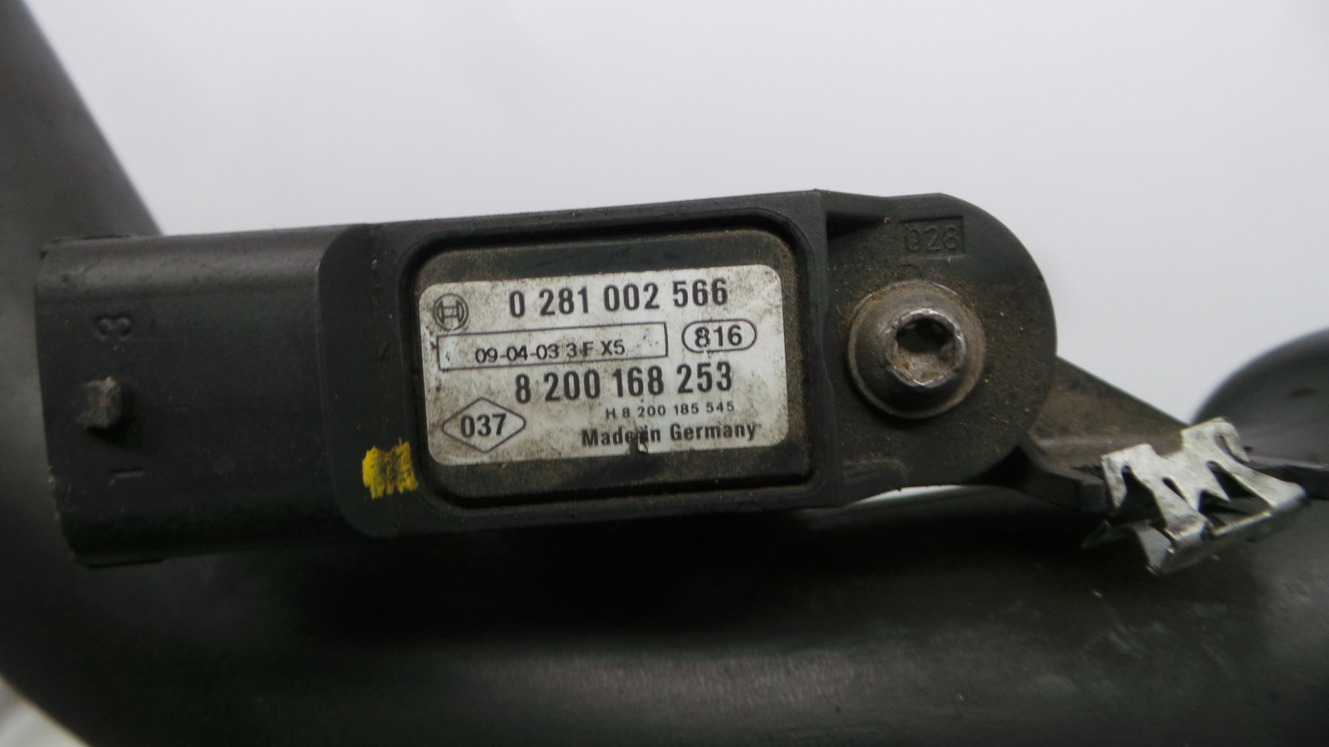 Tubo Intercooler 8200468372C - RENAULT CLIO III (BR0/1, CR0/1)-38294983