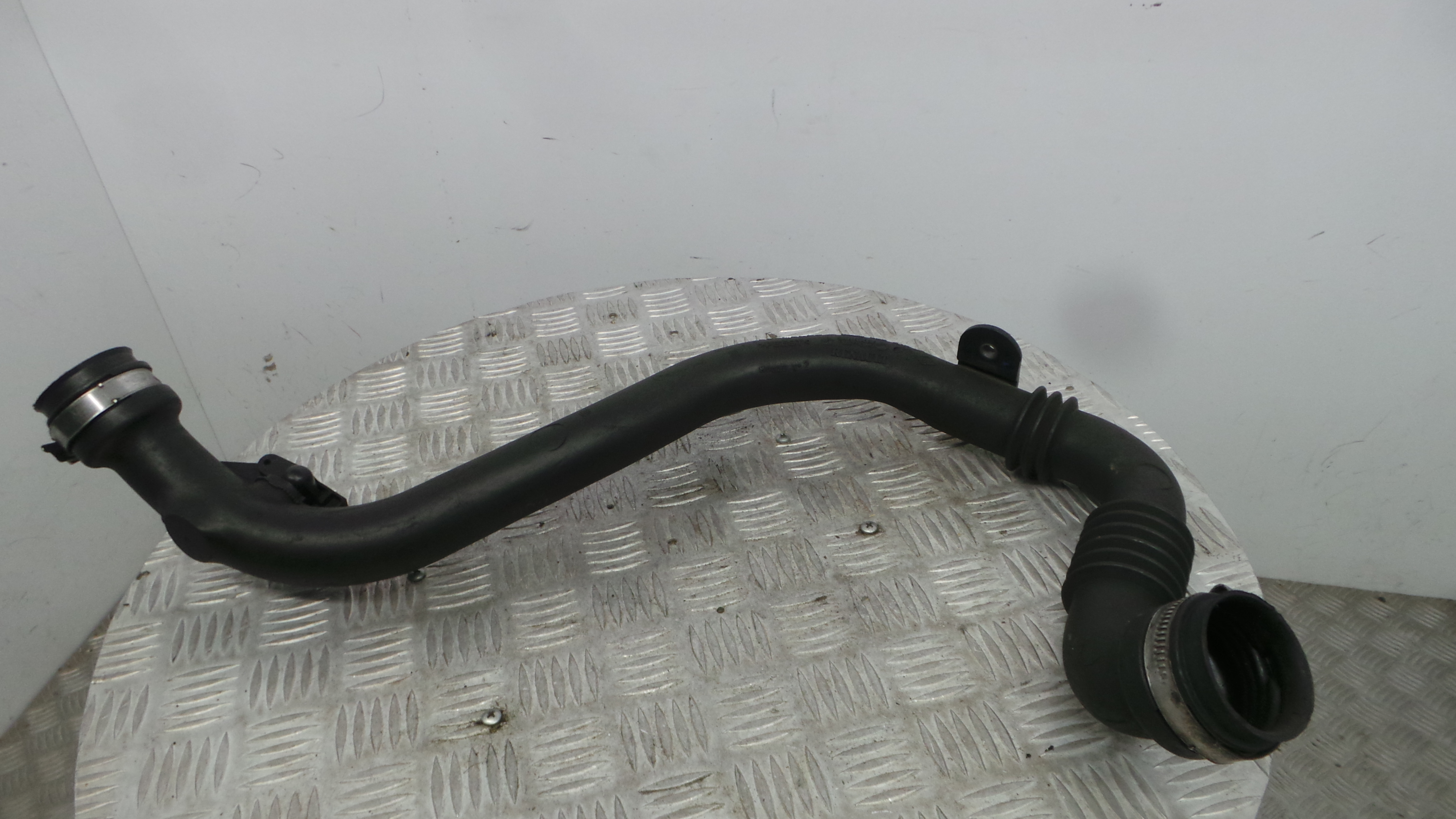 Tubo Intercooler 8200527669A – RENAULT CLIO III (BR0/1, CR0/1)