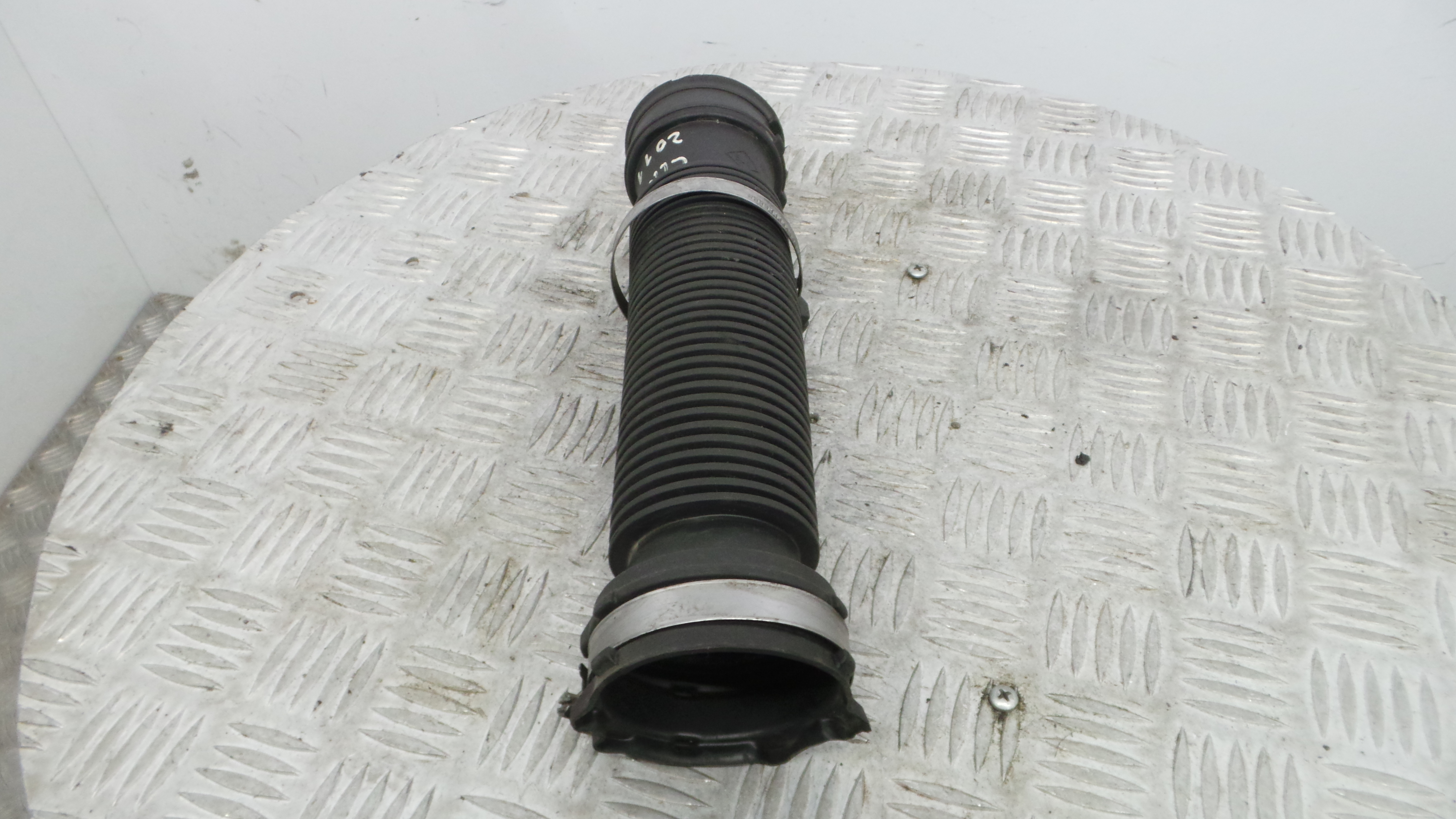 Tubo Caixa Filtro Ar 8200721179C - RENAULT CLIO III (BR0/1, CR0/1)-38295133