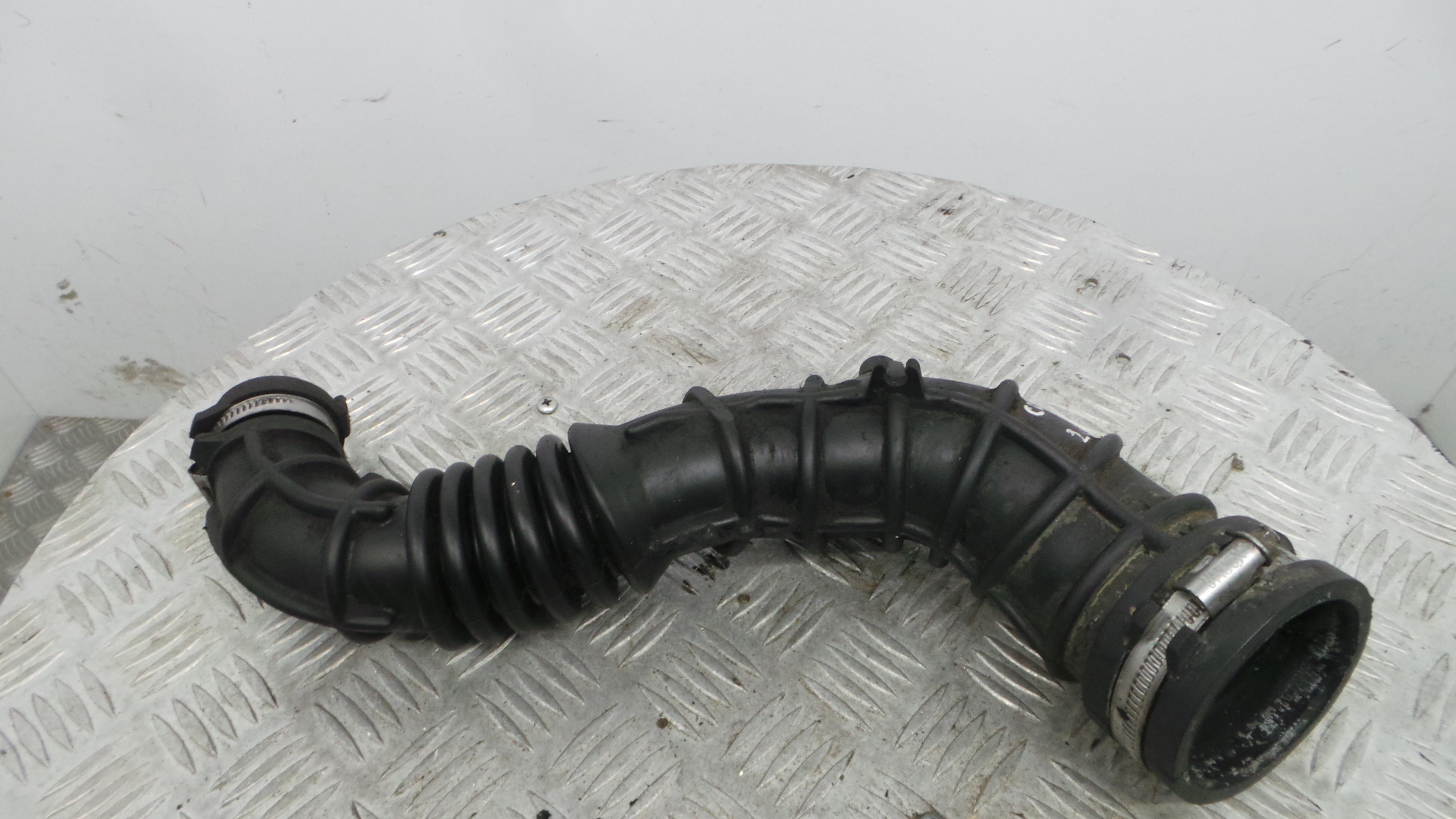 Tubo Intercooler 8200500883 - RENAULT CLIO III (BR0/1, CR0/1)-38295145