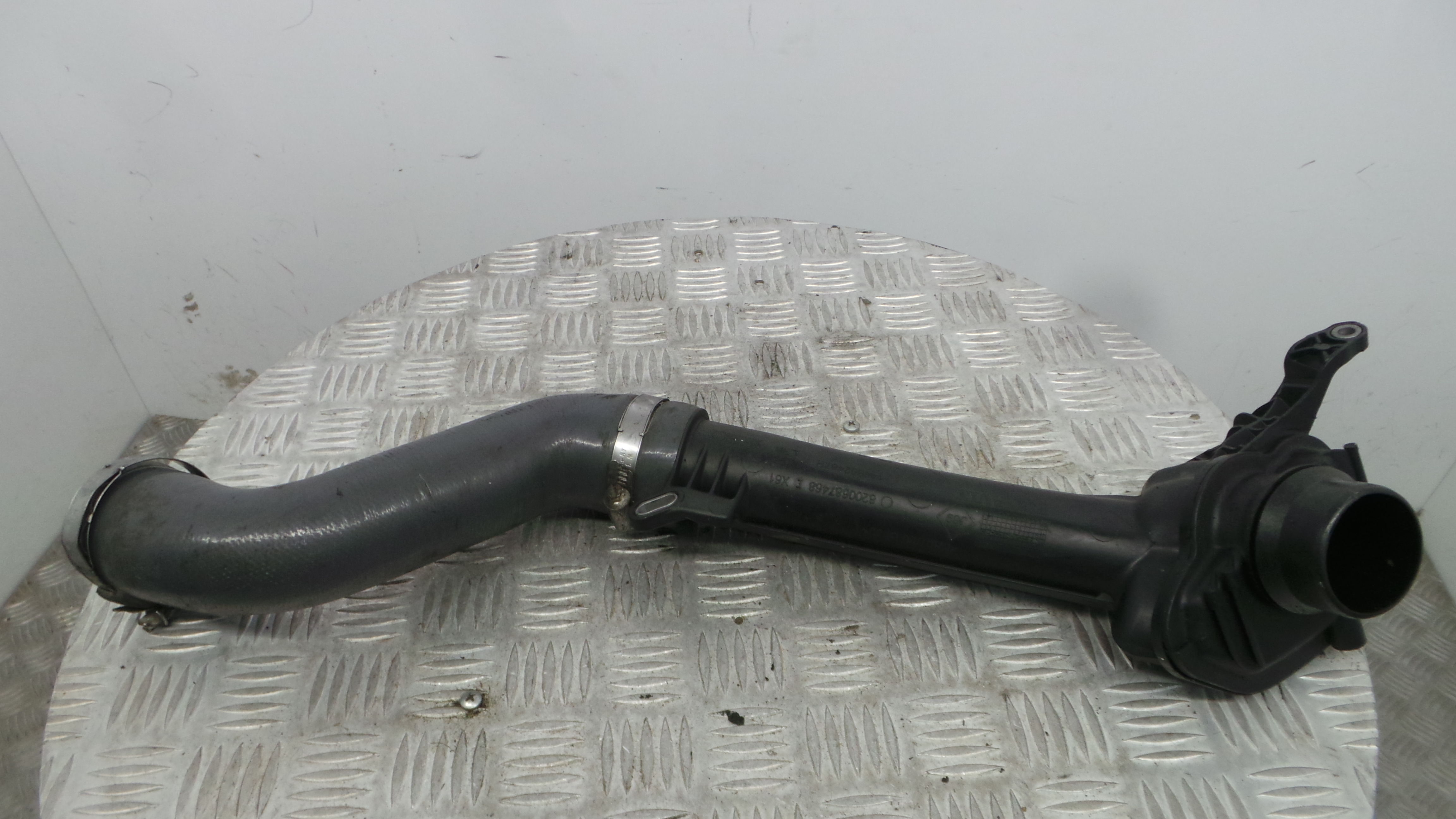 Tubo Intercooler 8200687468E - RENAULT KANGOO / GRAND KANGOO II (KW0/1_)-38297920