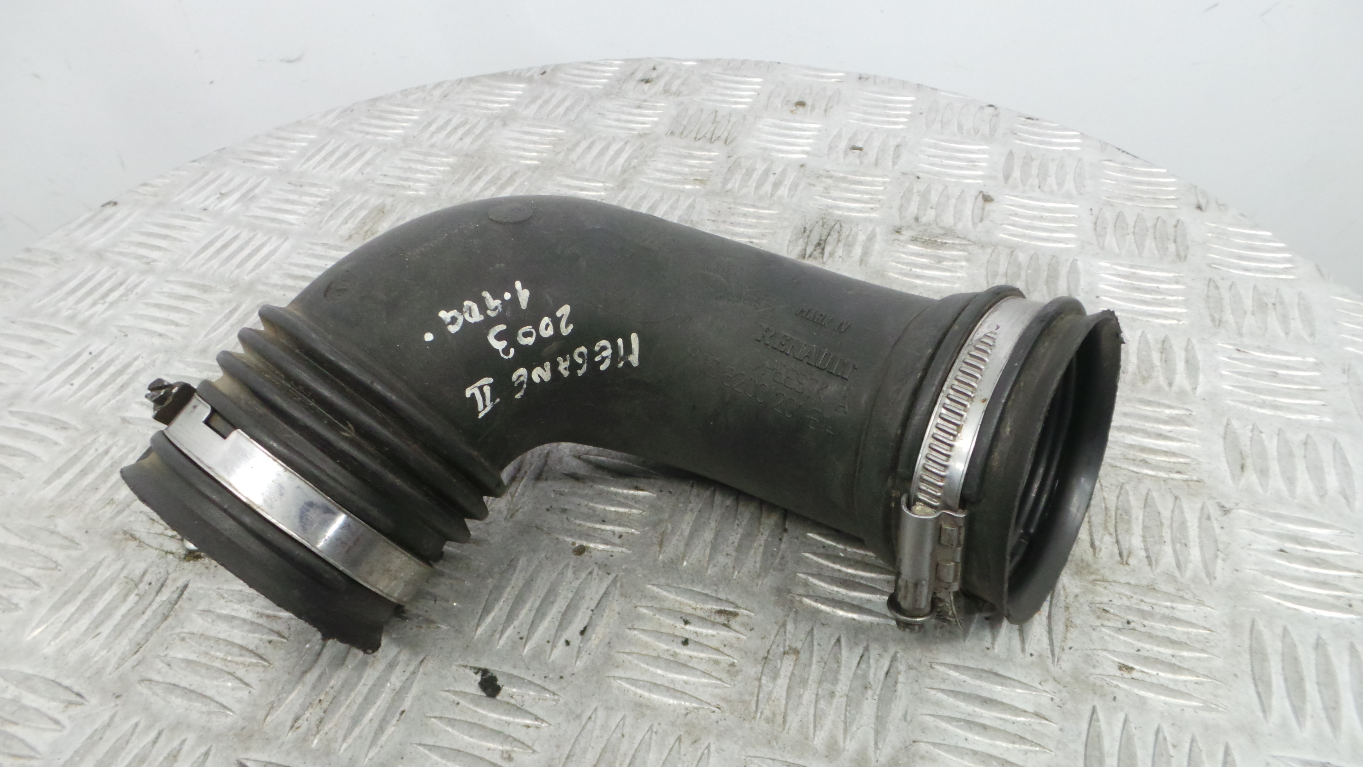 Tubo Caixa Filtro Ar 8200201614A - RENAULT MEGANE II (BM0/1_, CM0/1_)-38297923 Tubo Caixa Filtro Ar 8200201614A - RENAULT MEGANE II (BM0/1_, CM0/1_)-38297923
