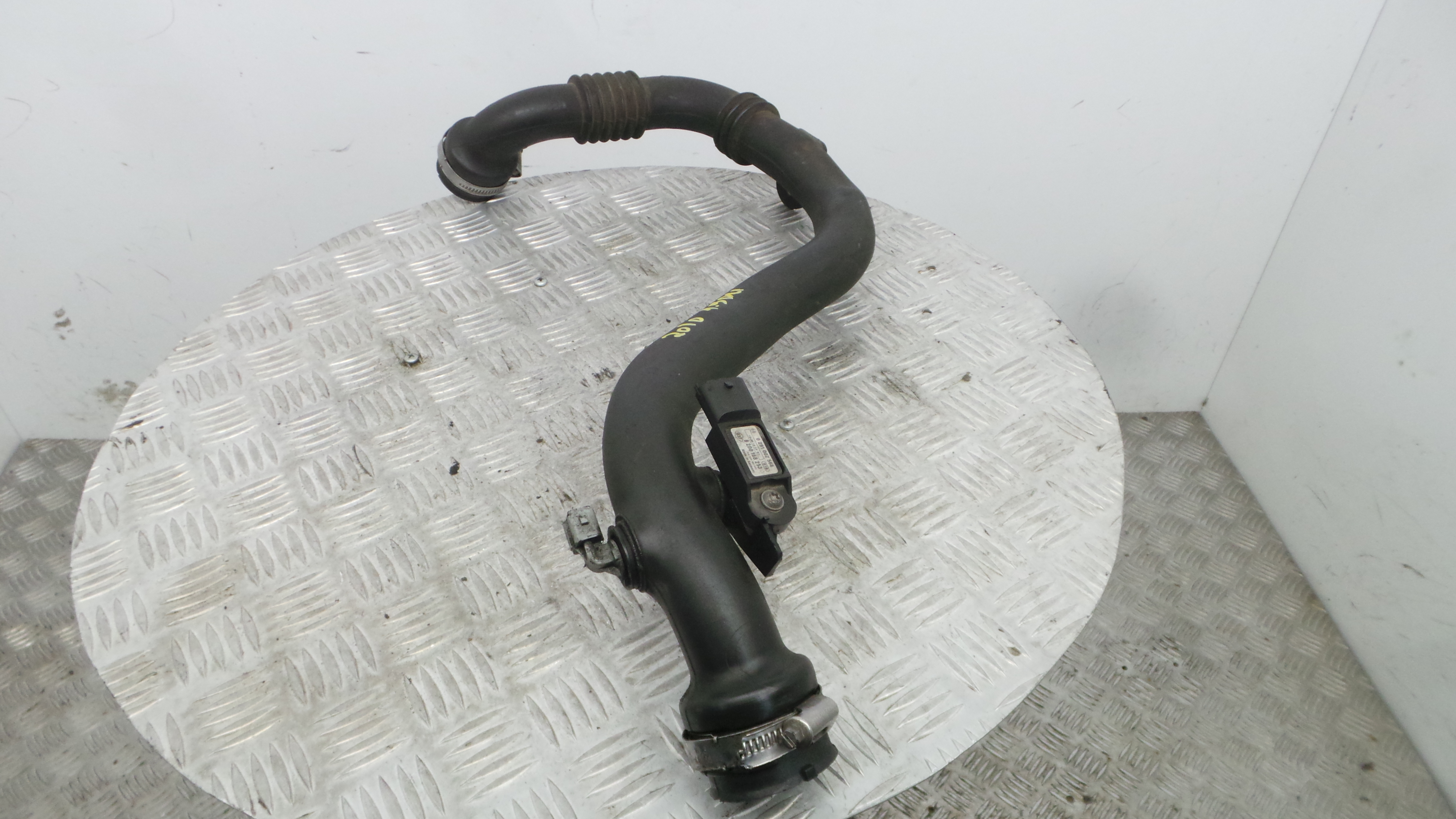 Tubo Intercooler 8200468372C - RENAULT CLIO III (BR0/1, CR0/1)-38297938