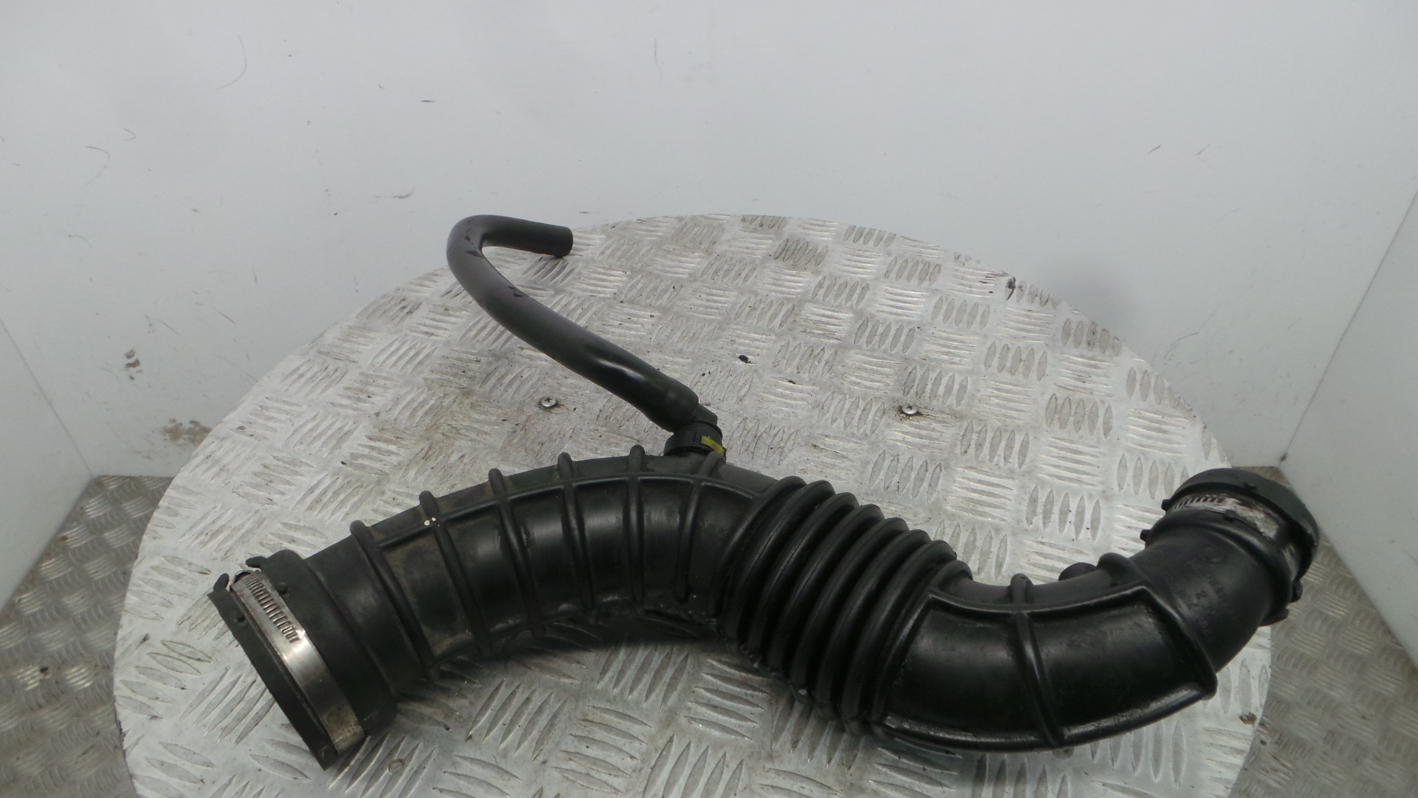 Tubo Intercooler 8200750731B – RENAULT MEGANE III Hatchback (BZ0/1_, B3_) Tubo Intercooler 8200750731B – RENAULT MEGANE III Hatchback (BZ0/1_, B3_)