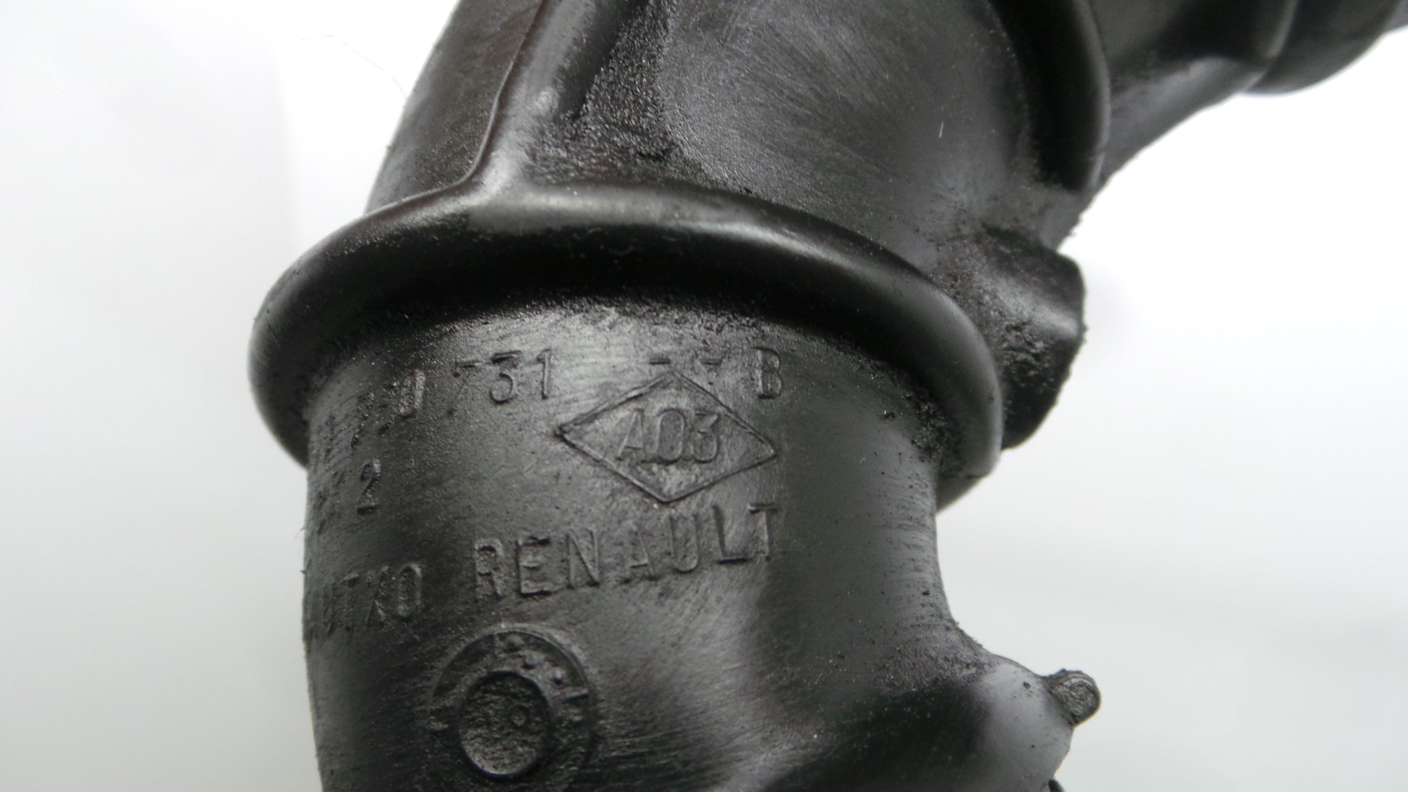 Tubo Intercooler 8200750731B – RENAULT MEGANE III Hatchback (BZ0/1_, B3_)