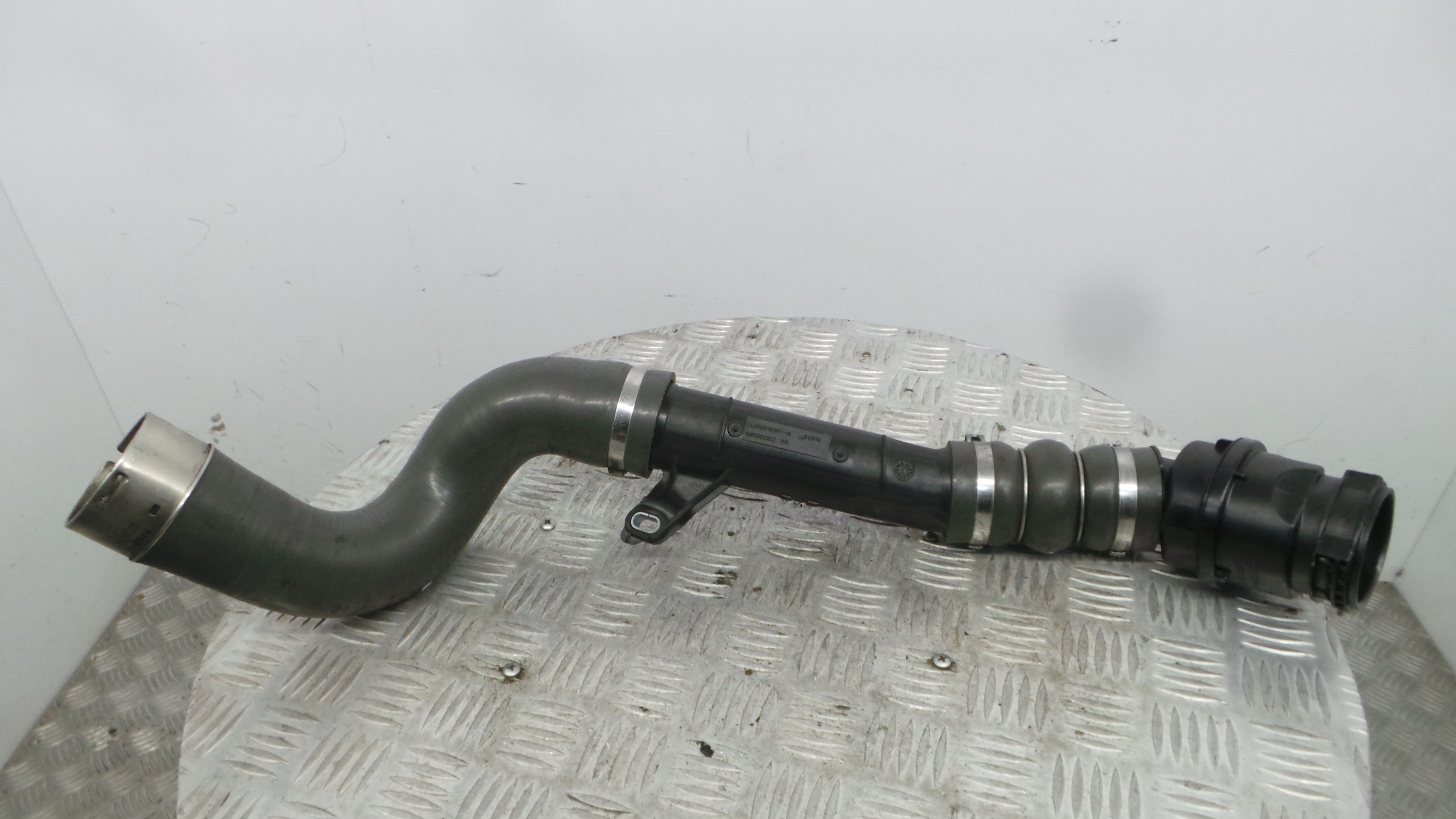 Tubo Intercooler 144606189R - RENAULT CLIO IV (BH_)-38298094 Tubo Intercooler 144606189R - RENAULT CLIO IV (BH_)-38298094