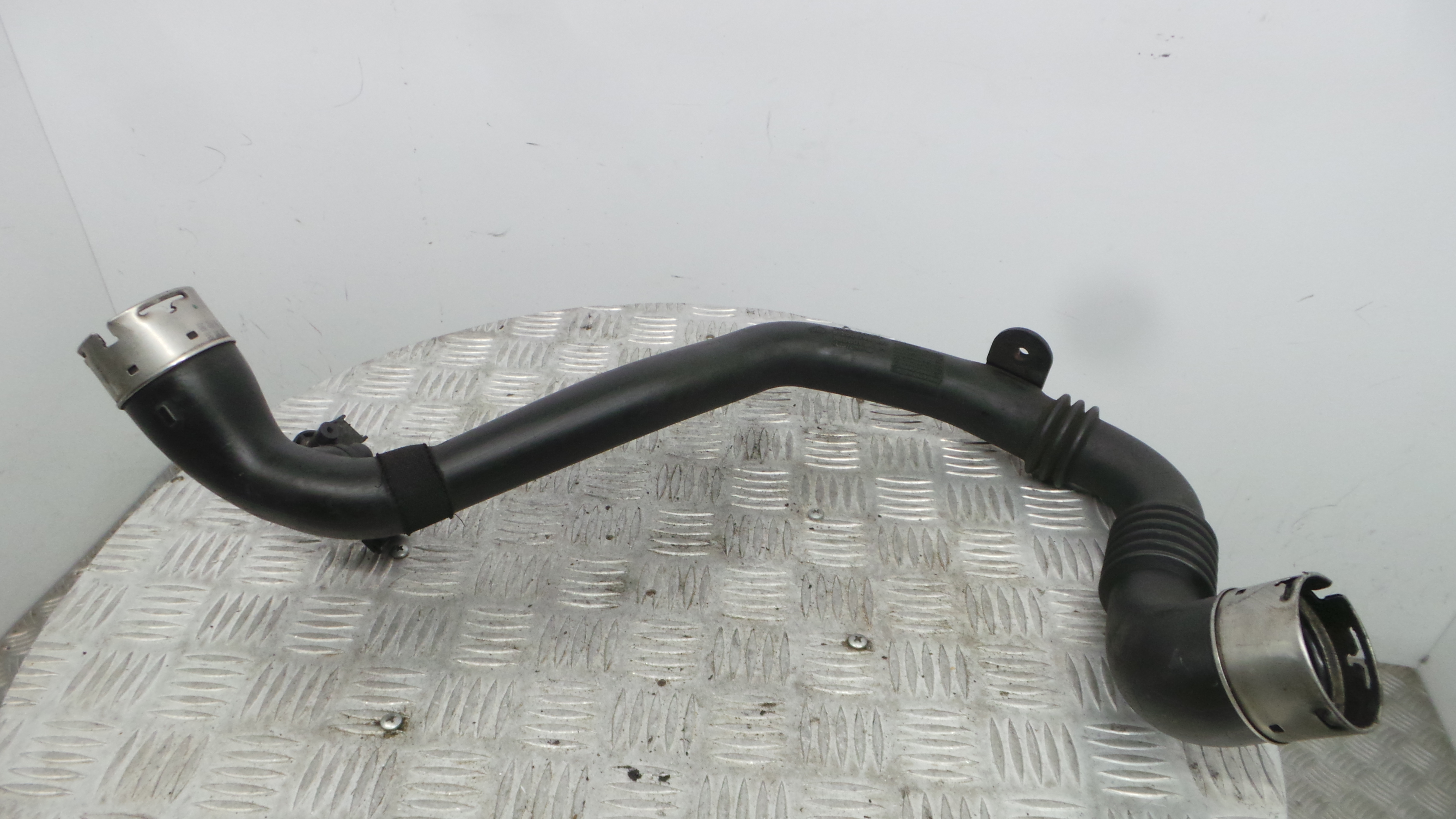 Tubo Intercooler 8200748681 - RENAULT CLIO III (BR0/1, CR0/1)-38298181