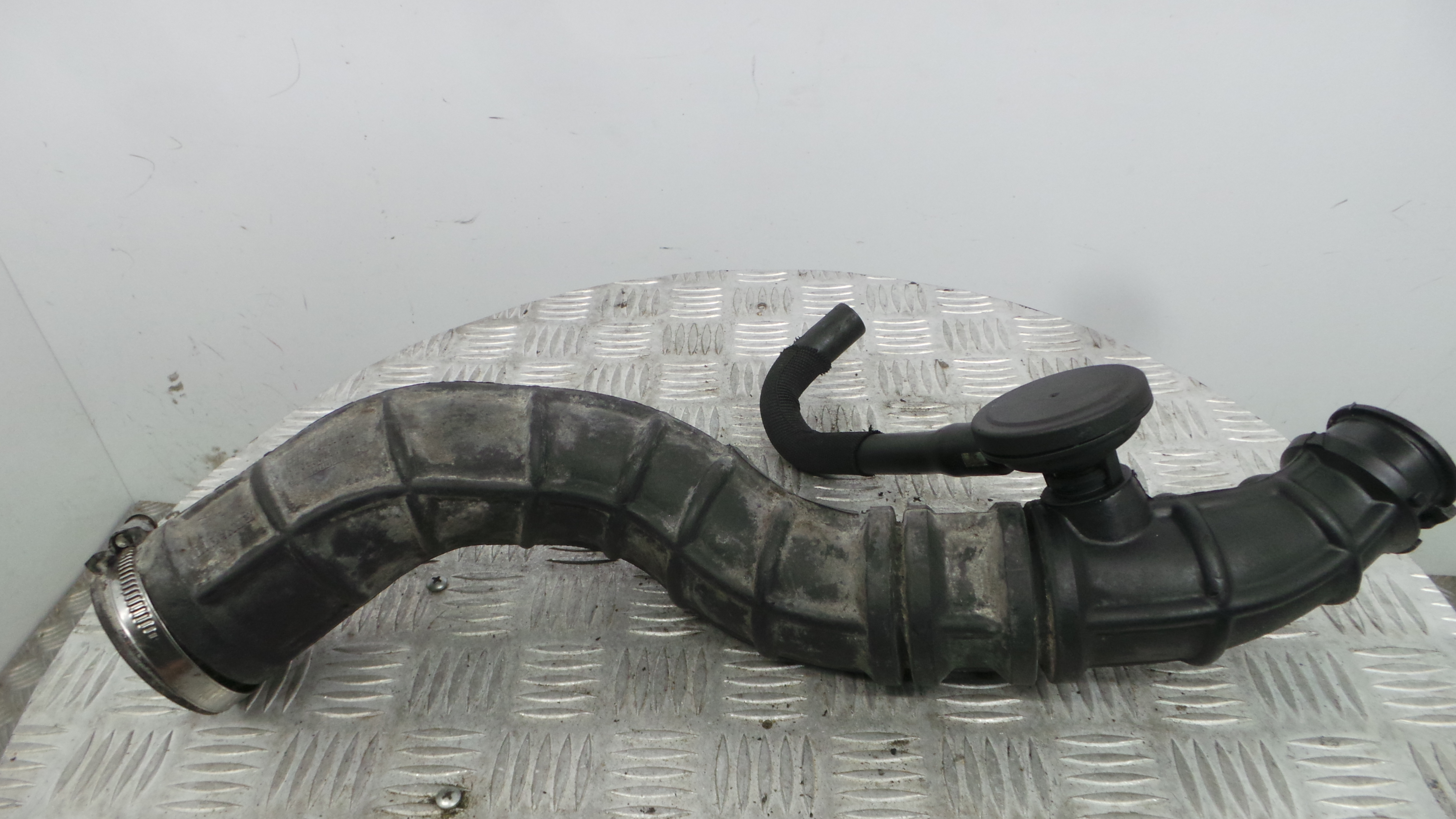 Tubo Intercooler 8200263084A - RENAULT MODUS / GRAND MODUS (F/JP0_)-38298185