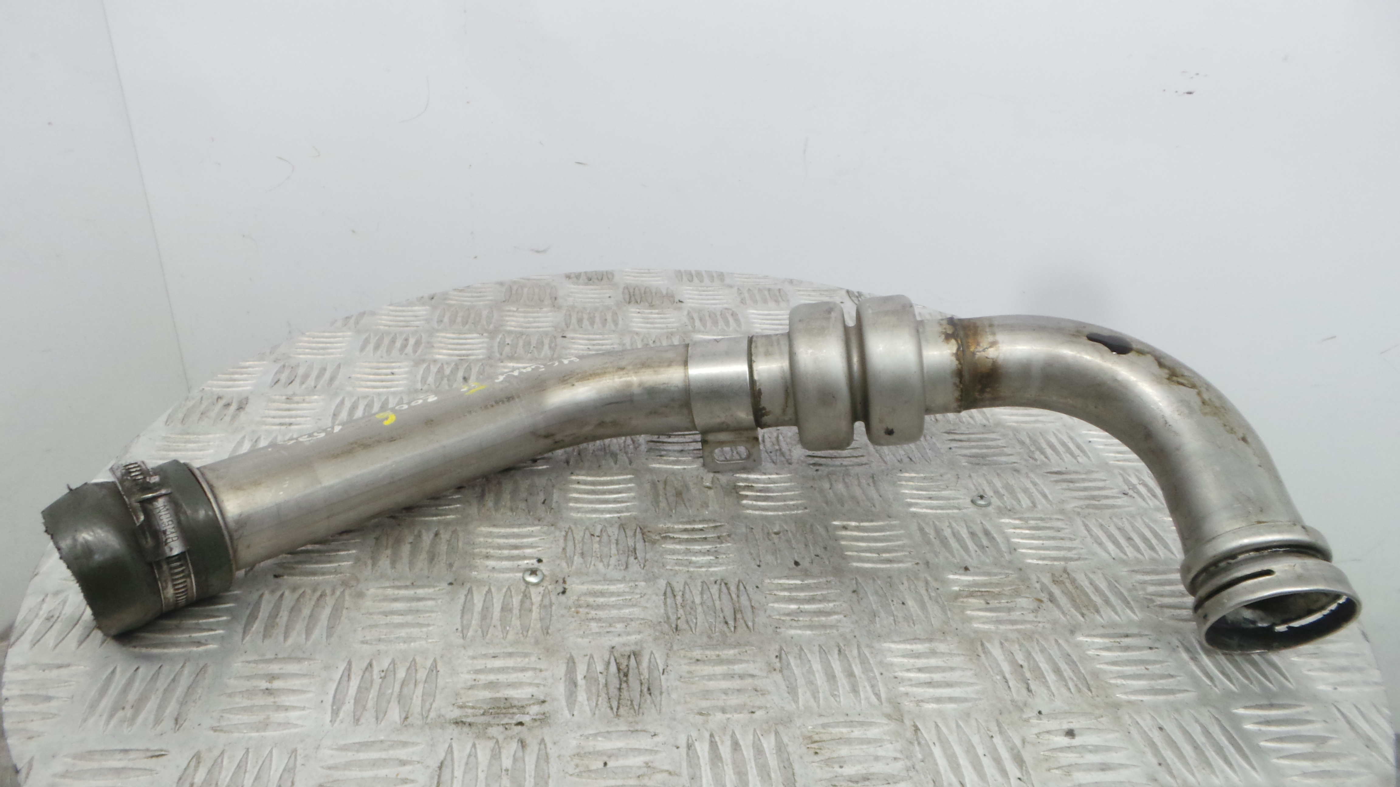 Tubo Intercooler 8200306925E - RENAULT MEGANE II (BM0/1_, CM0/1_)-38299040 Tubo Intercooler 8200306925E - RENAULT MEGANE II (BM0/1_, CM0/1_)-38299040