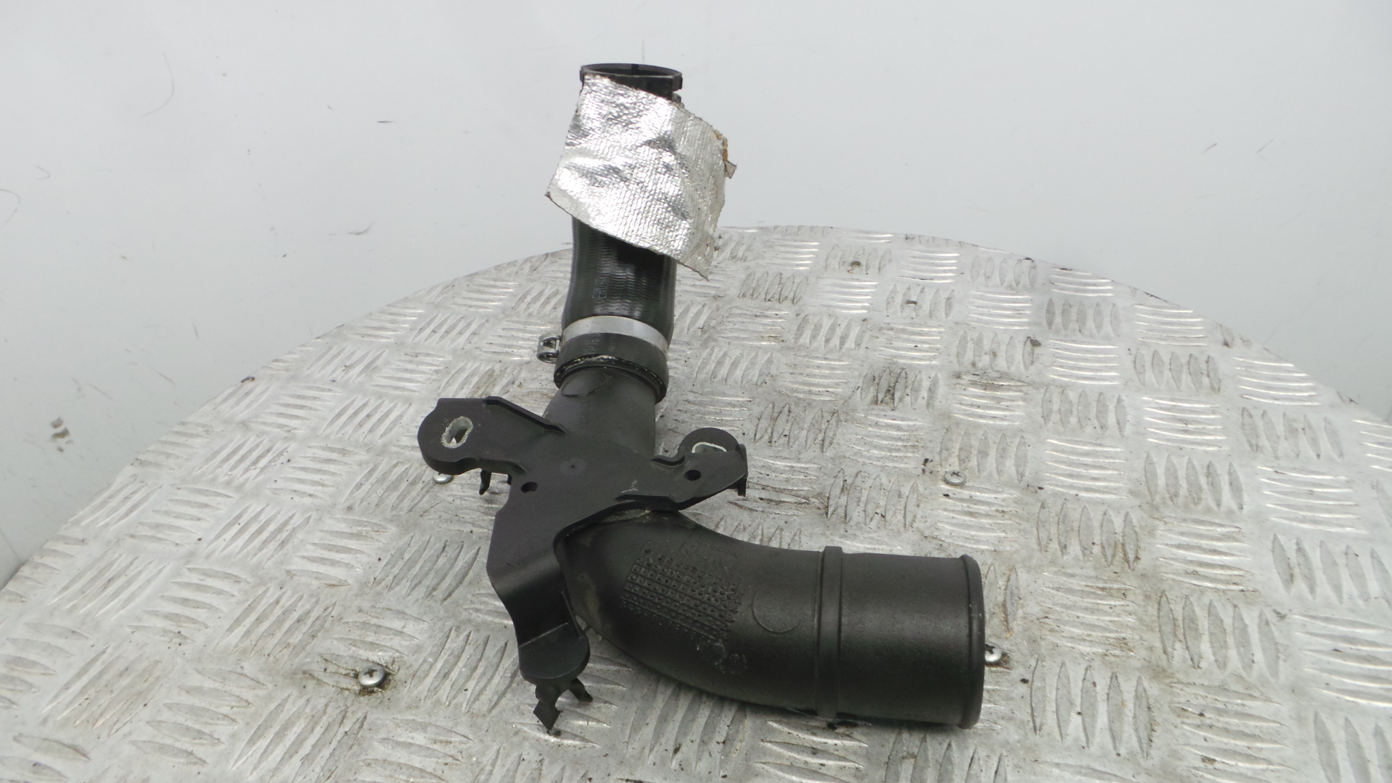 Tubo Intercooler 7E144604208RC - RENAULT CLIO IV (BH_)-38308034