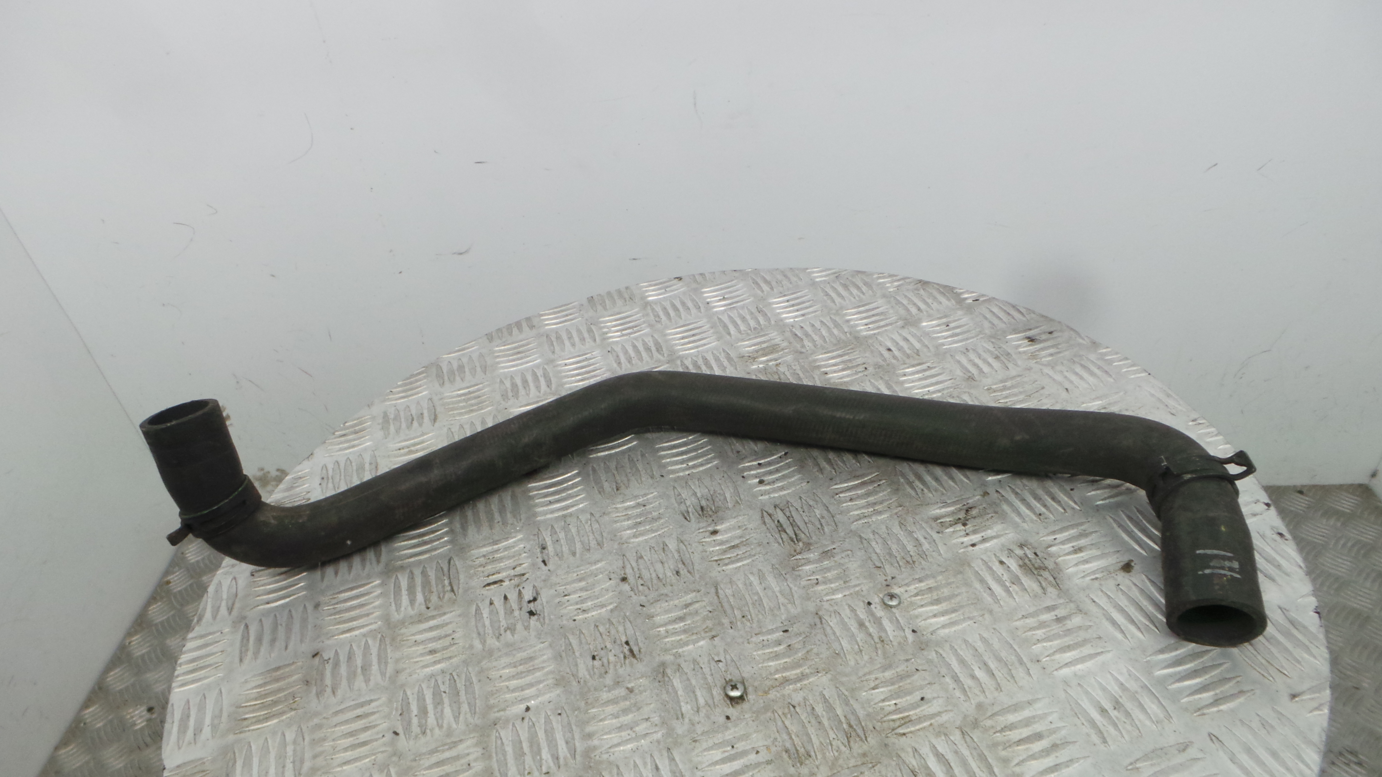 Tubo da Água - RENAULT SCÉNIC II (JM0/1_)-38308090 Tubo da Água - RENAULT SCÉNIC II (JM0/1_)-38308090