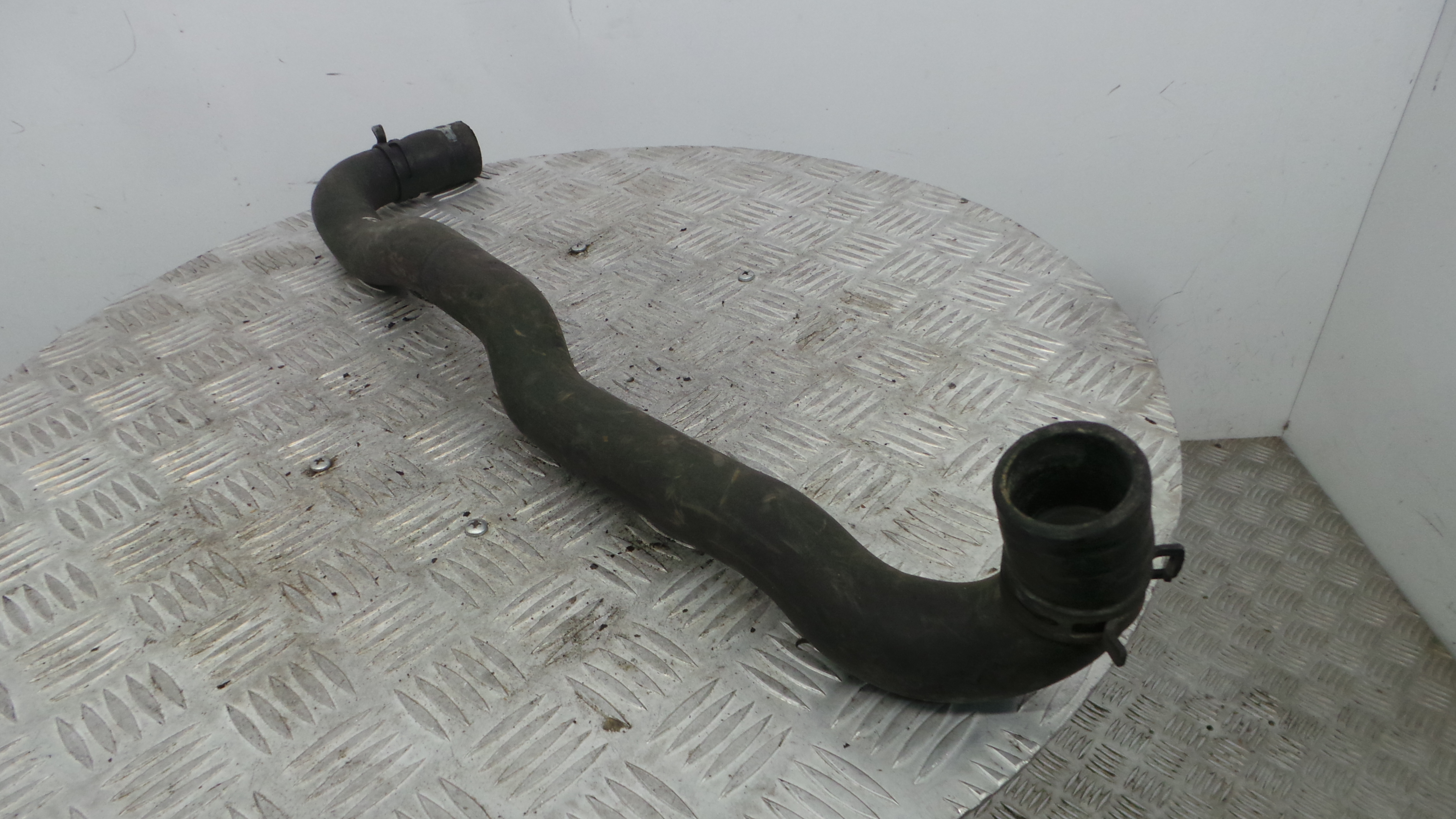 Tubo da Água  - RENAULT CLIO III (BR0/1, CR0/1)-38308098