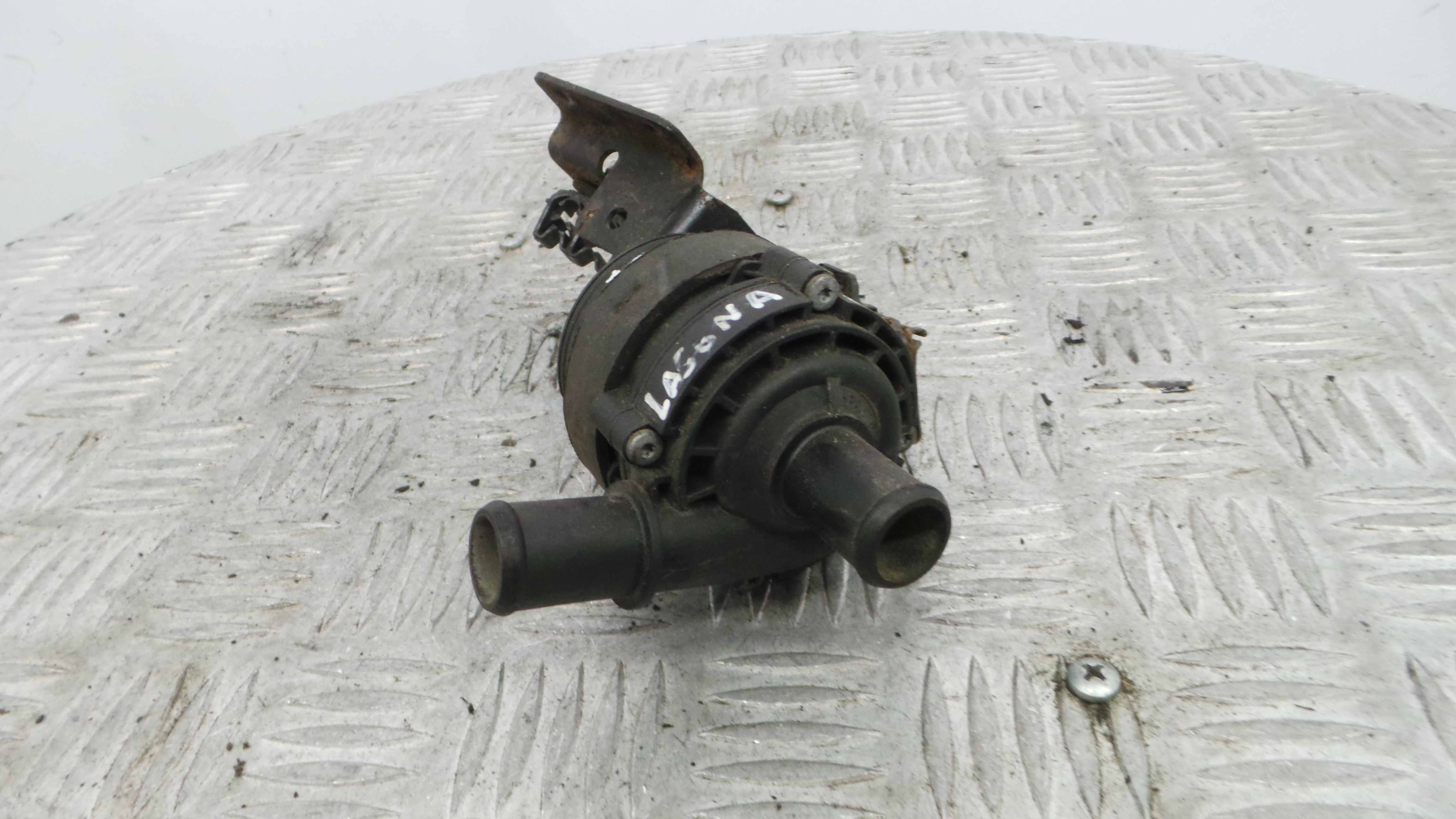 Bomba de Água - RENAULT LAGUNA III (BT0/1)-38308122