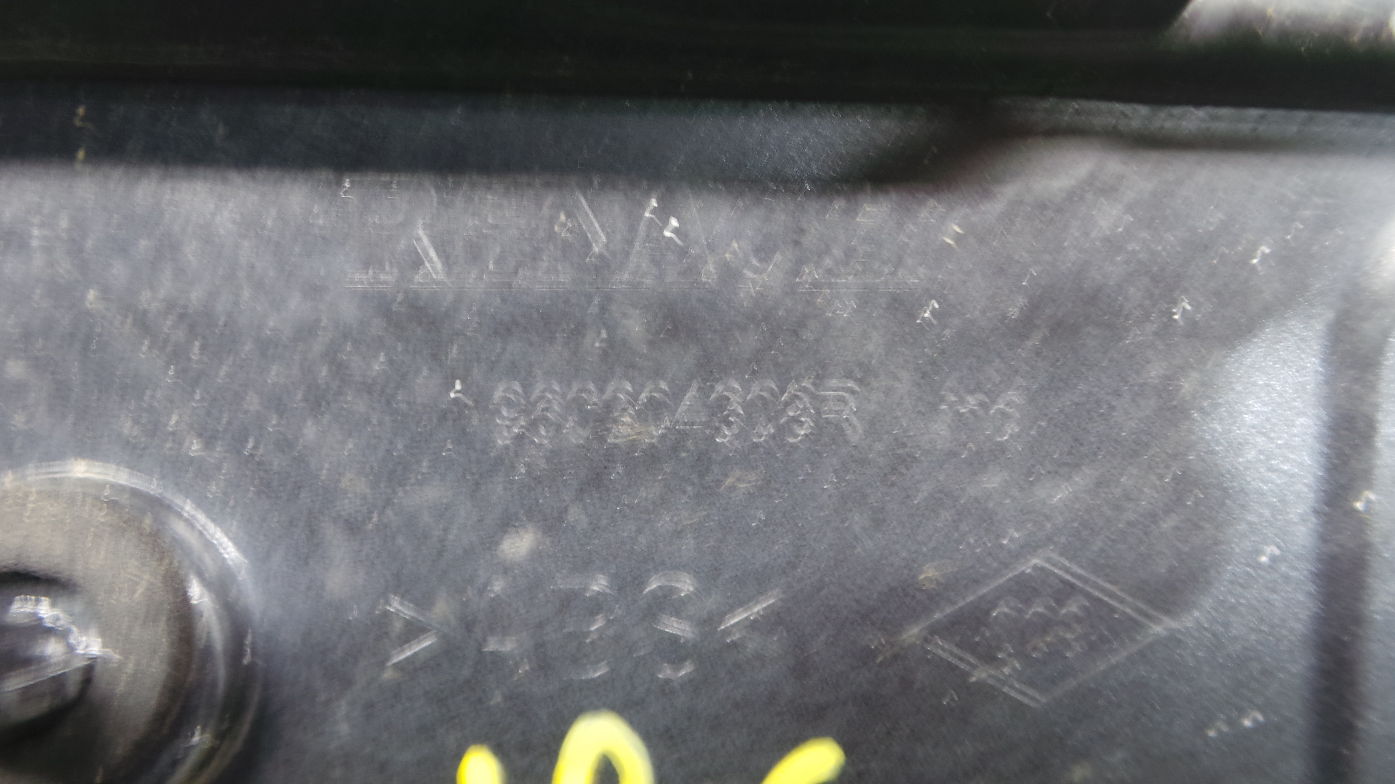 Aleron traseiro 960307284R - RENAULT CLIO IV (BH_)-38308756