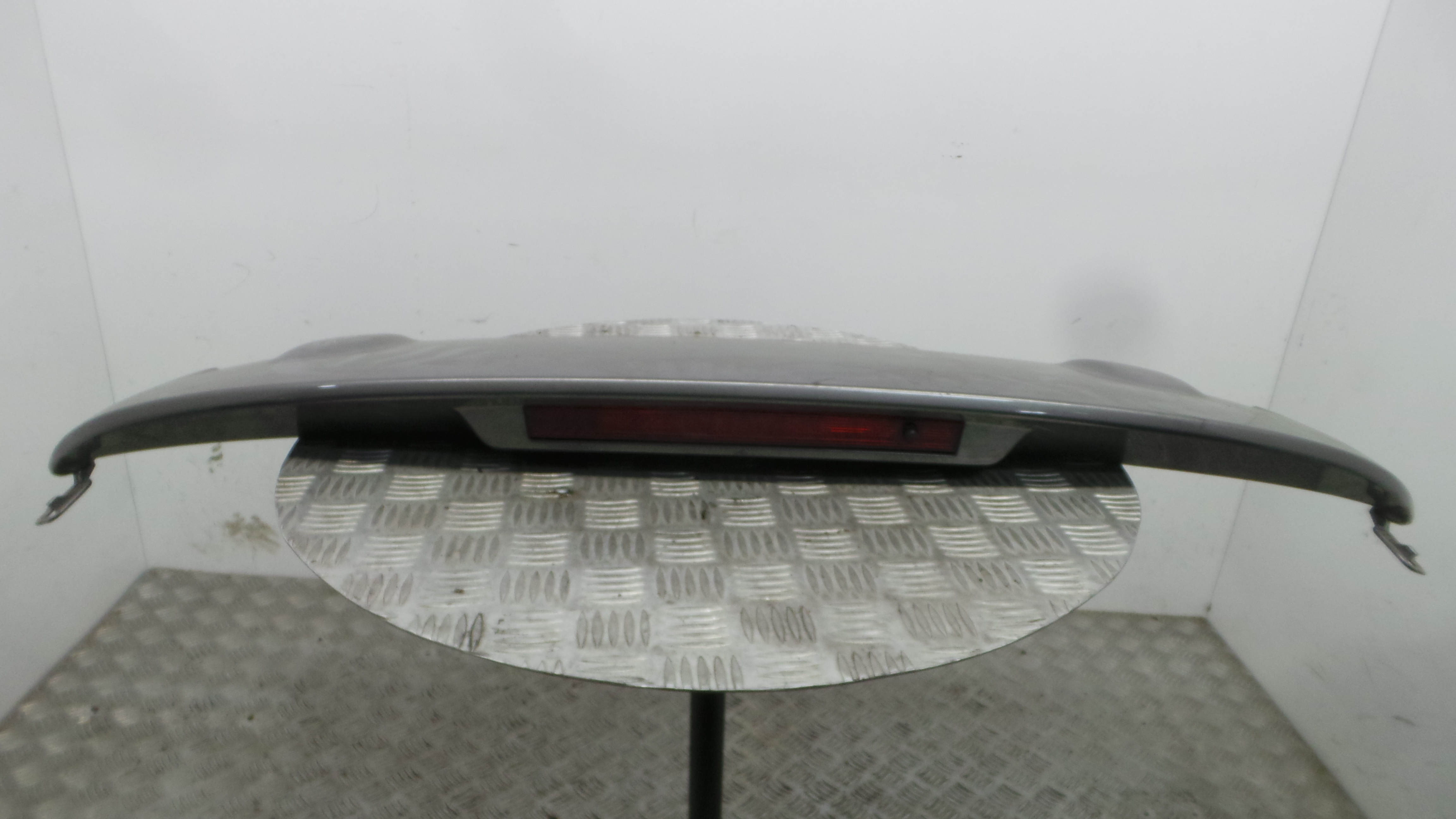 Aleron traseiro 960307284R - RENAULT CLIO IV (BH_)-38308783