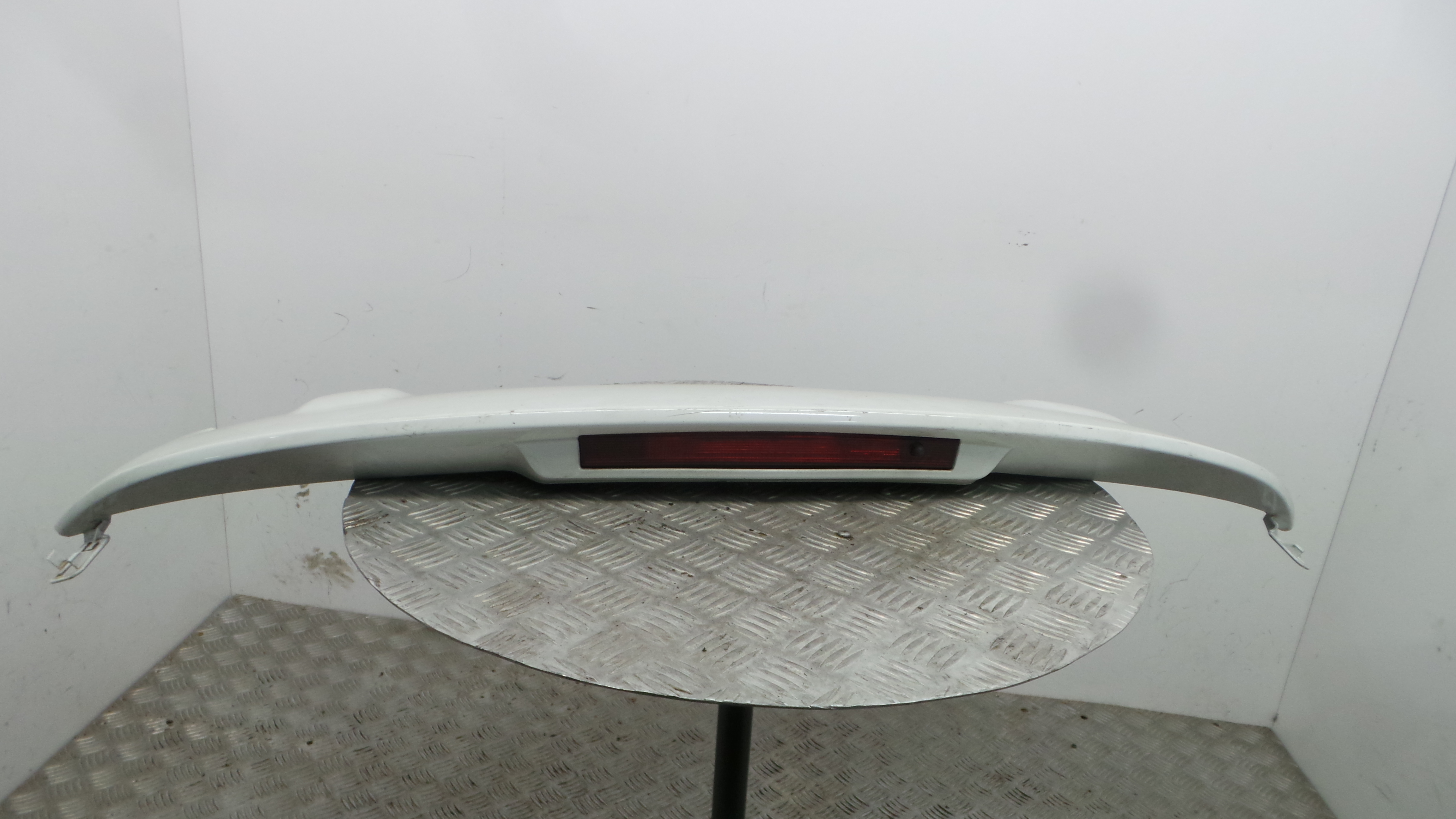 Aleron traseiro 960307284R - RENAULT CLIO IV (BH_)-38308818