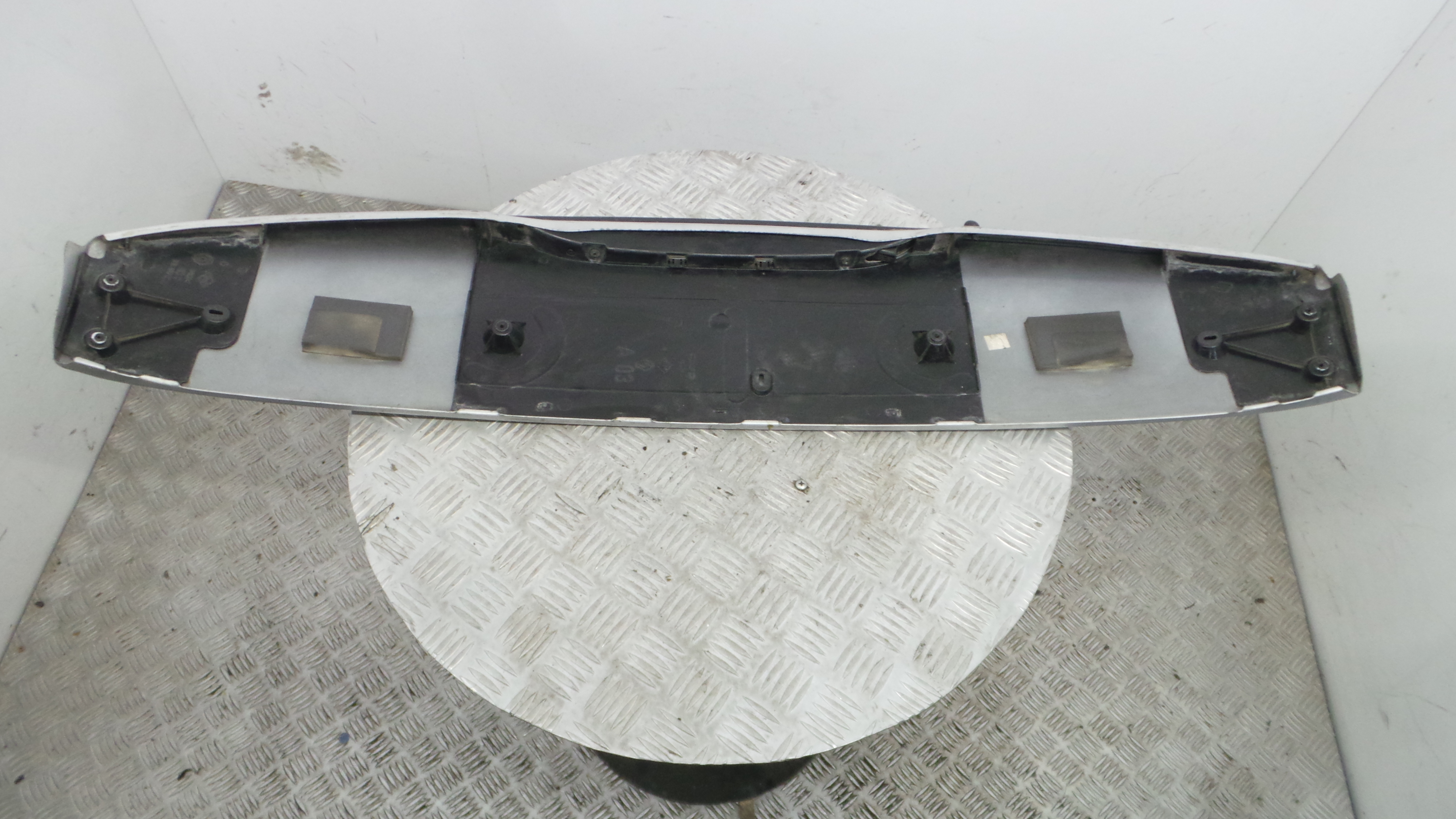 Aleron traseiro 7700427352 - RENAULT CLIO II (BB_, CB_), CLIO Mk II (BB_, CB_)-38308845